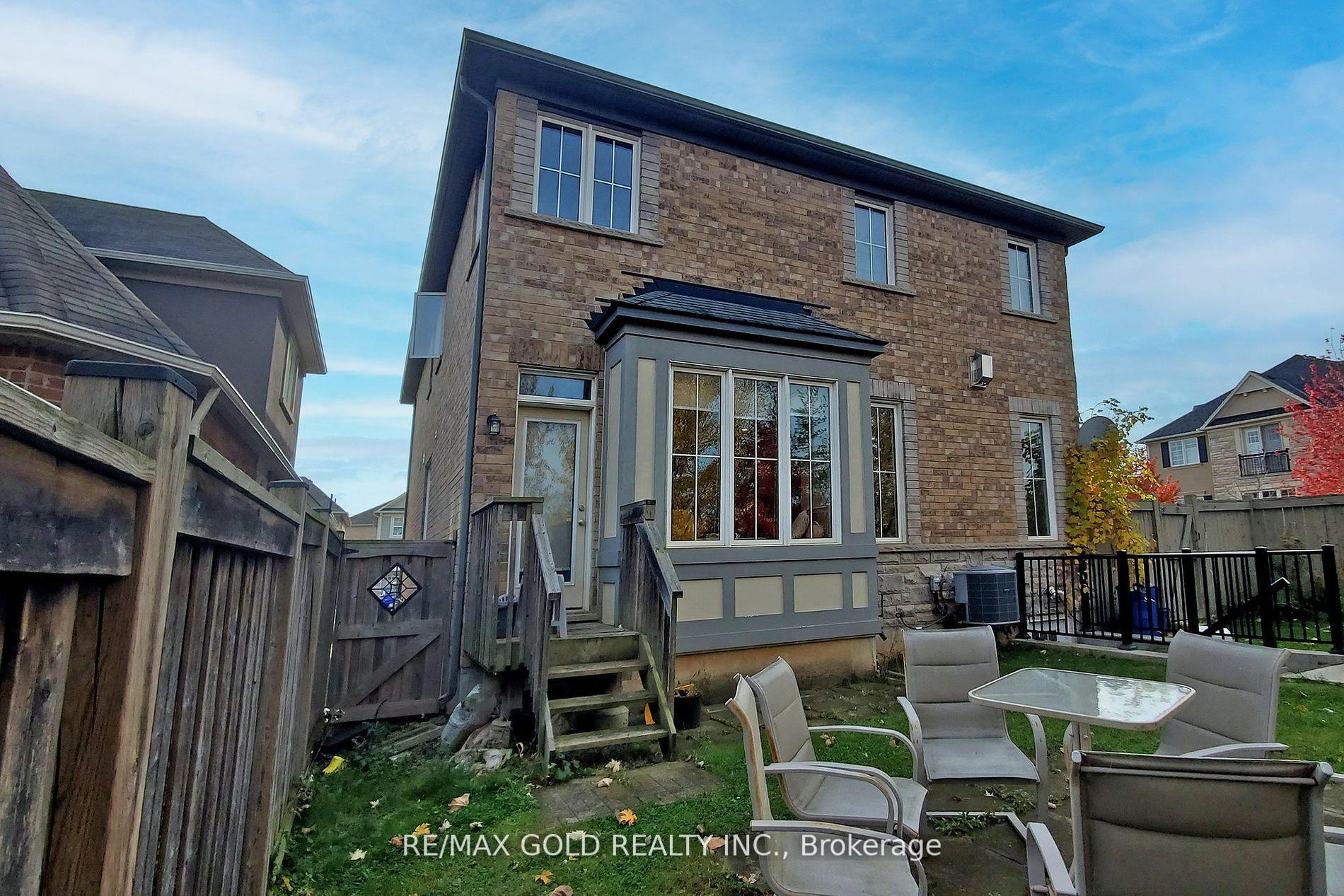 Photo 34 of Unit Upper, 301 Peregrine Way, Milton, Scott — HOMEH