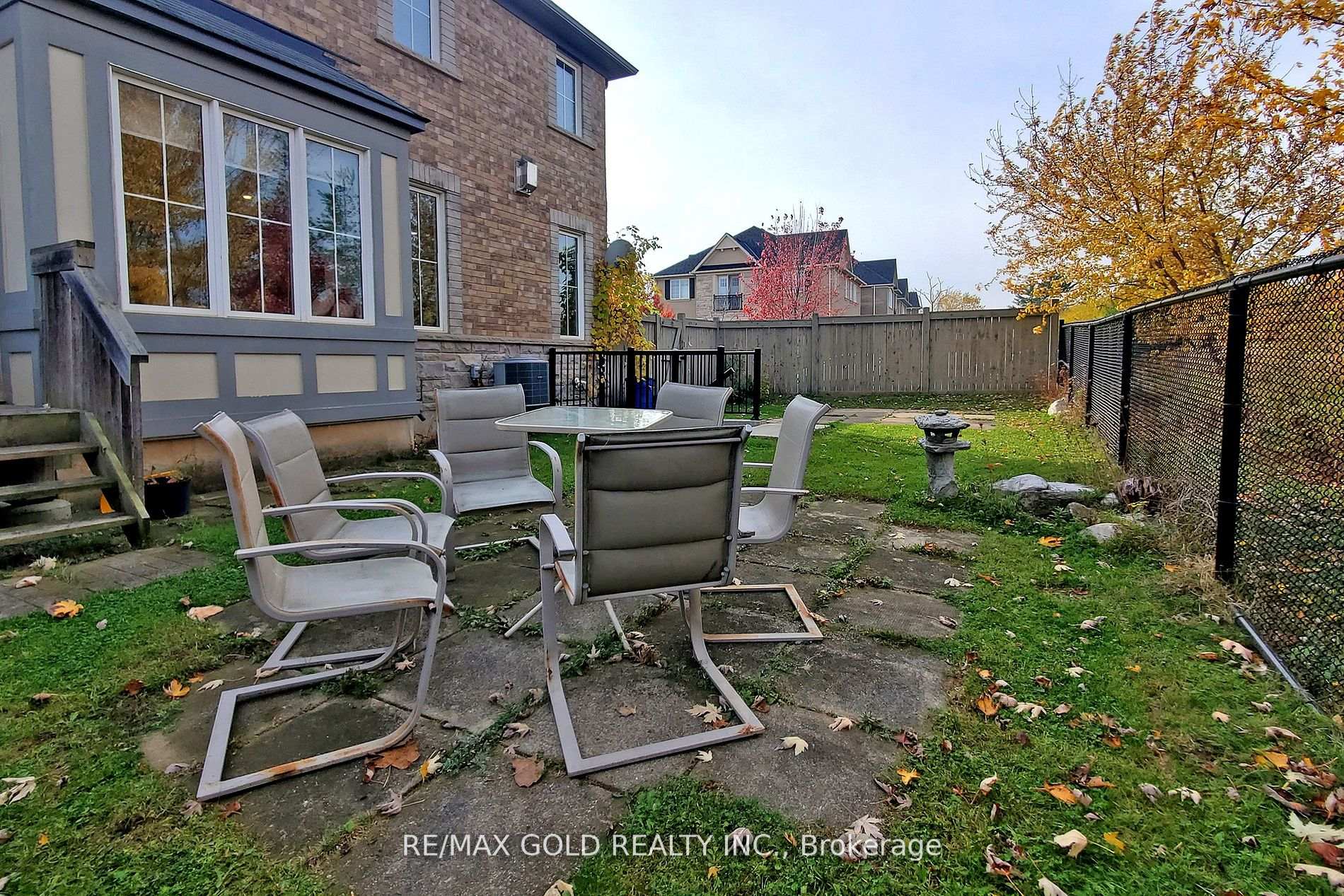 Photo 35 of Unit Upper, 301 Peregrine Way, Milton, Scott — HOMEH