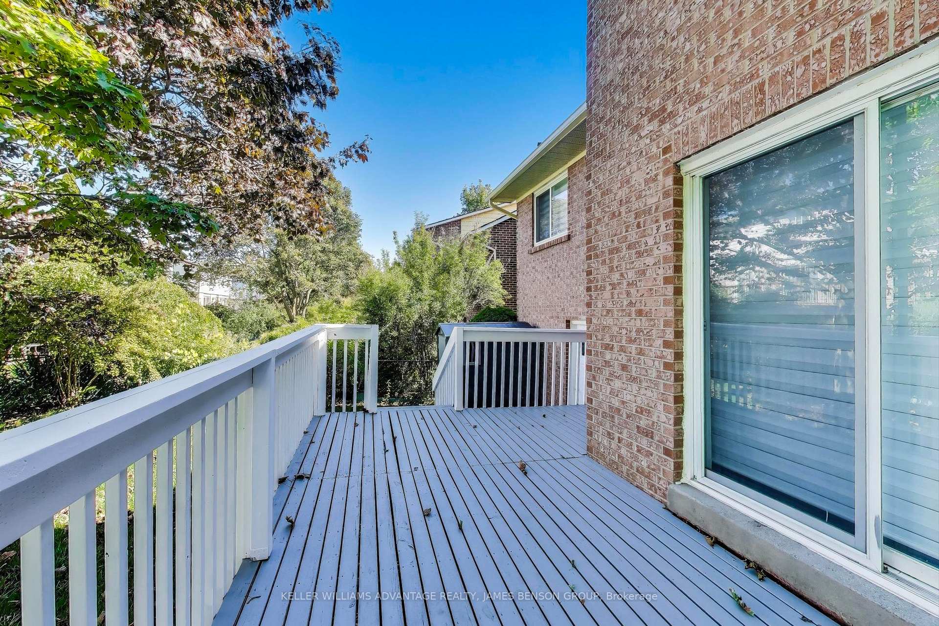 Photo 17 of 418 Victor Court, Pickering, West Shore — HOMEH