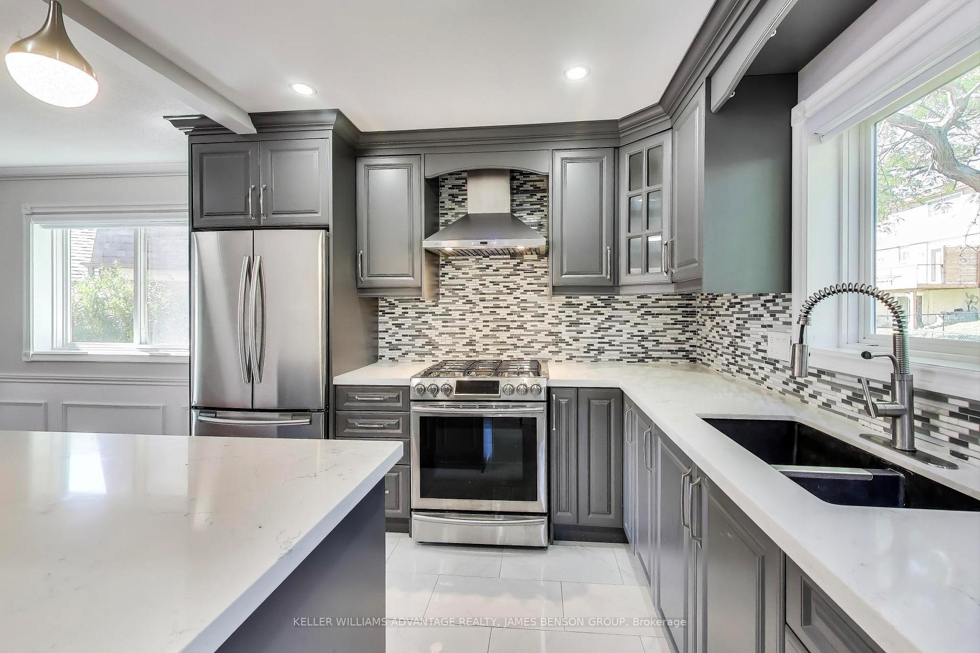 Photo 19 of 418 Victor Court, Pickering, West Shore — HOMEH