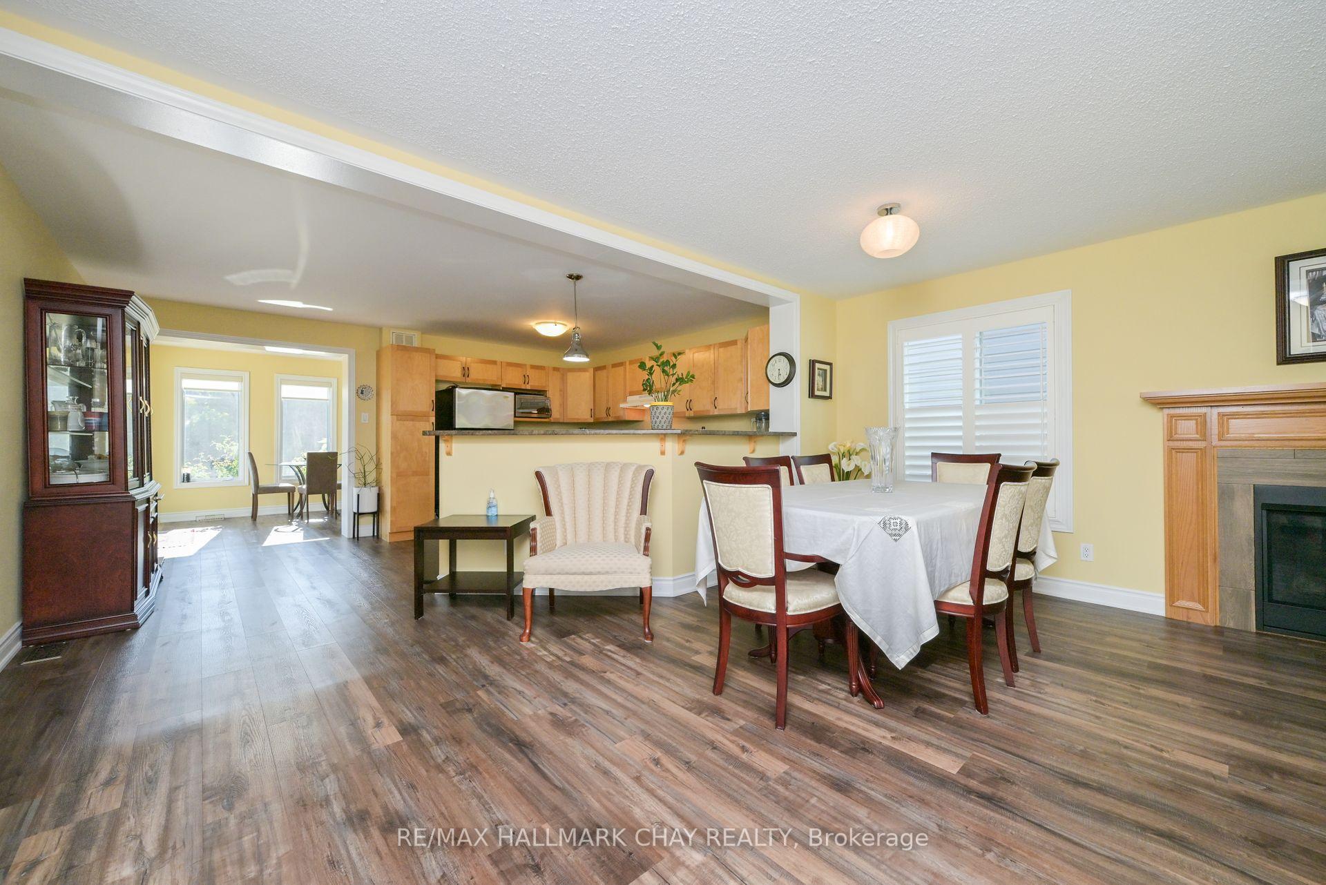 Photo 9 of 23 Sinclair Crescent, Ramara, Atherley — HOMEH