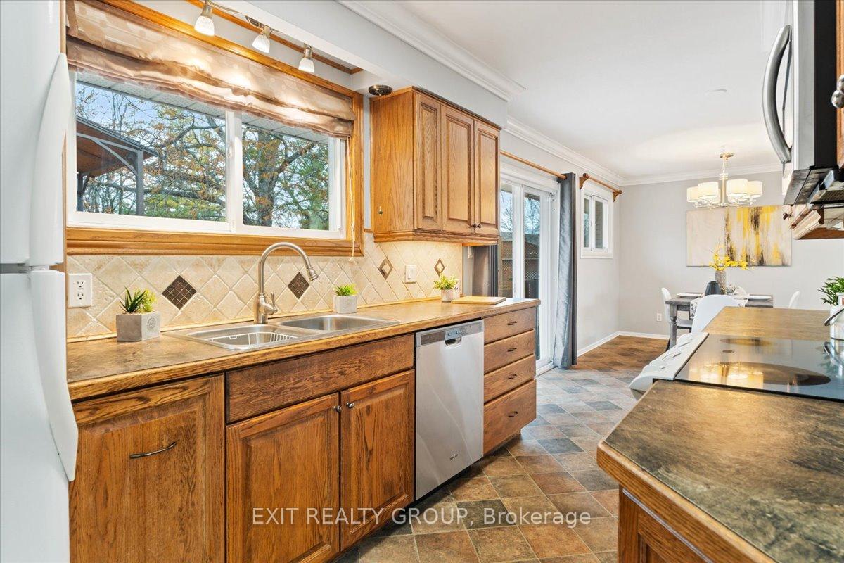 Photo 16 of 40 Hartsmere Road, Quinte West, Murray Ward — HOMEH