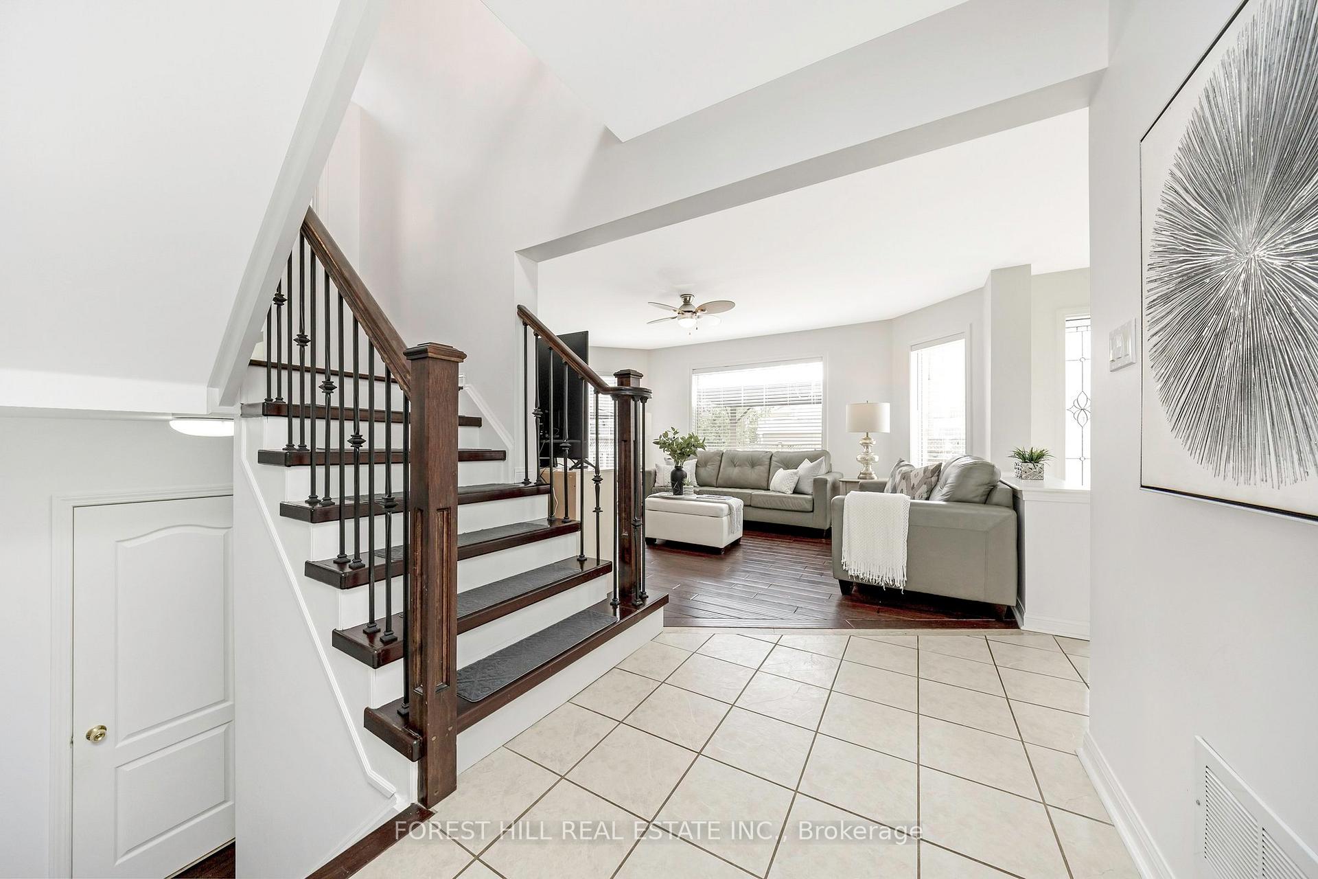 Photo 21 of 674 Dolby Crescent, Milton, Beaty — HOMEH