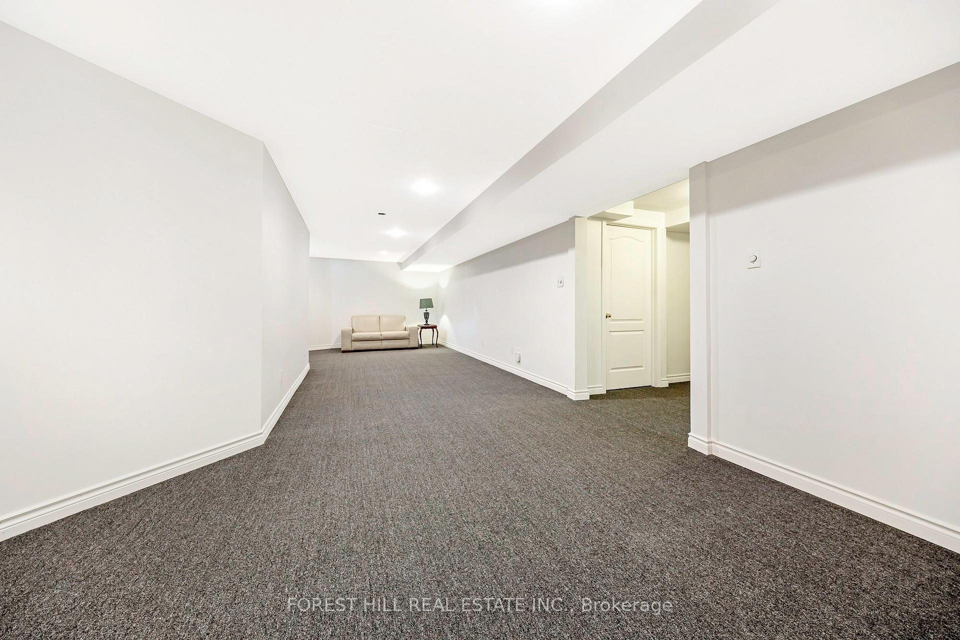 Photo 33 of 674 Dolby Crescent, Milton, Beaty — HOMEH