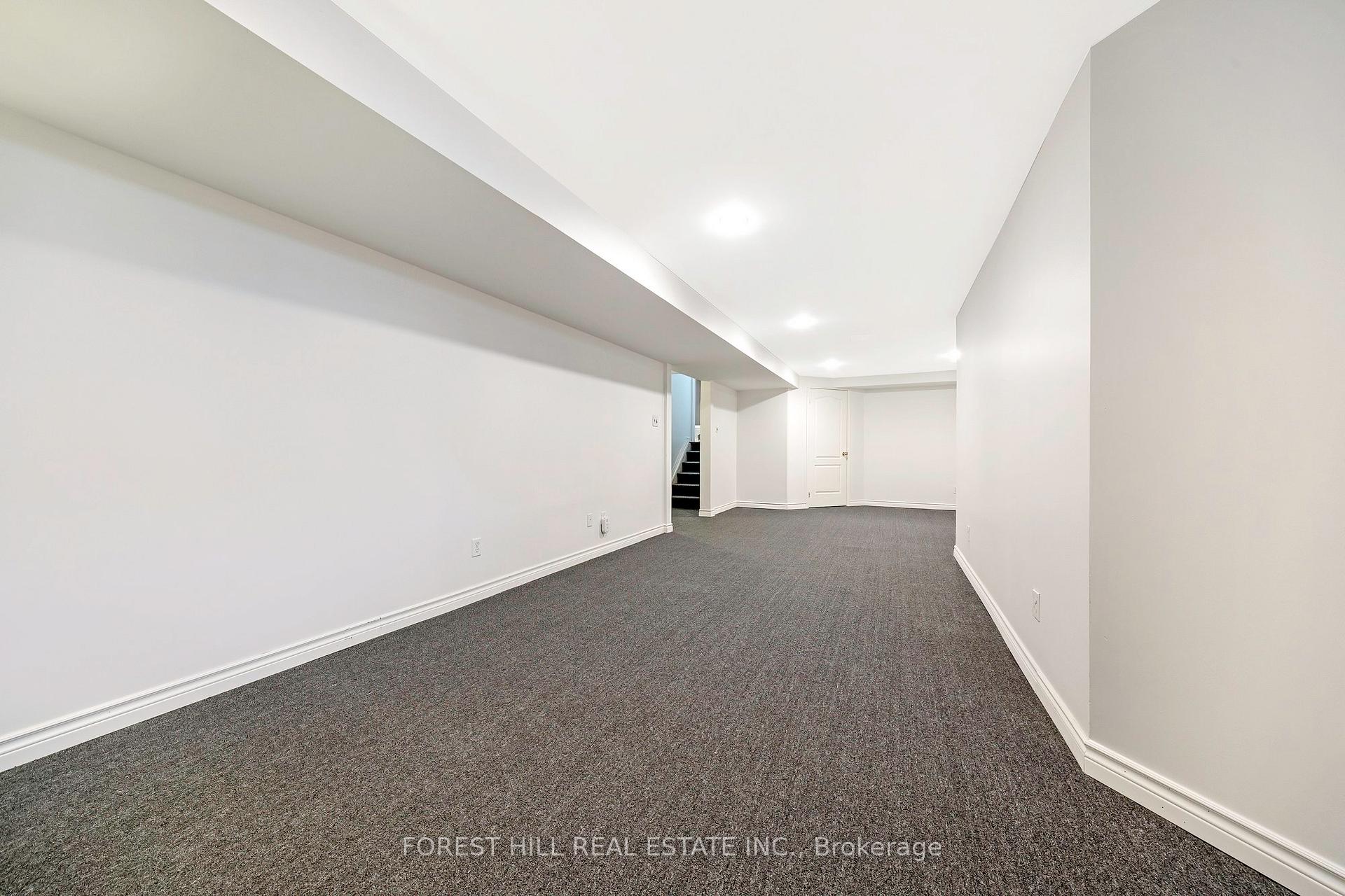 Photo 36 of 674 Dolby Crescent, Milton, Beaty — HOMEH