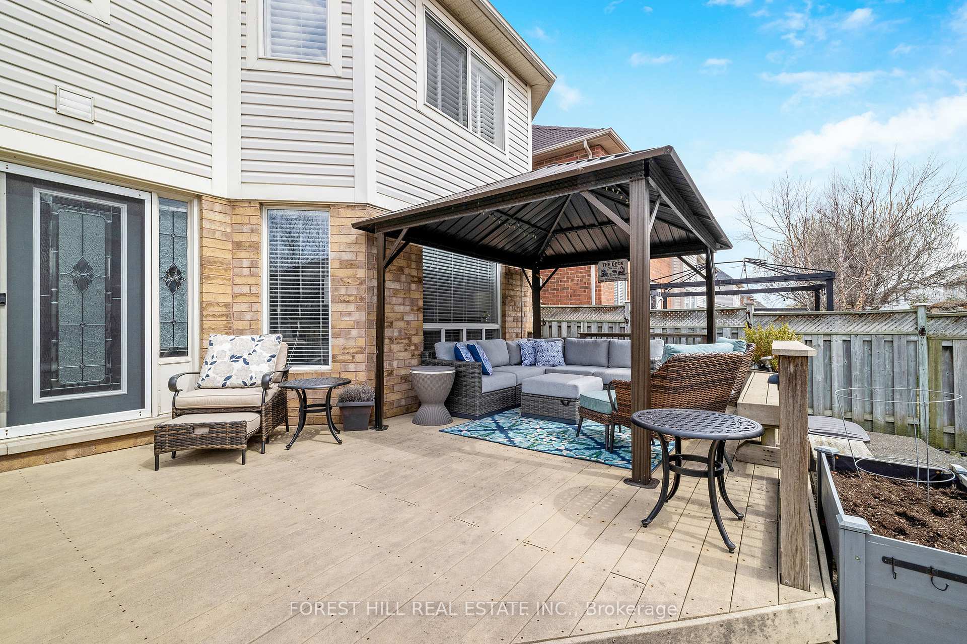 Photo 38 of 674 Dolby Crescent, Milton, Beaty — HOMEH