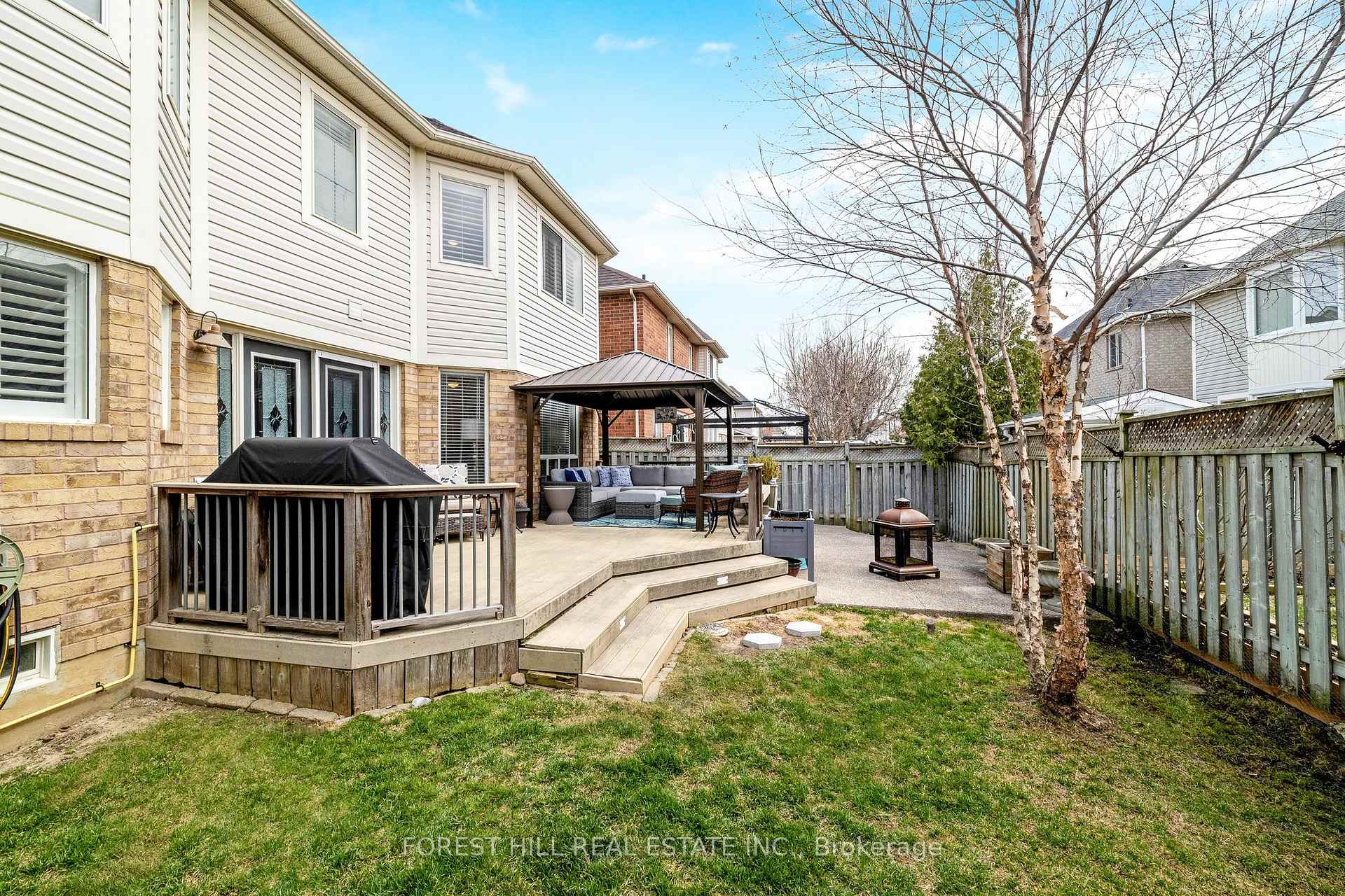 Photo 40 of 674 Dolby Crescent, Milton, Beaty — HOMEH