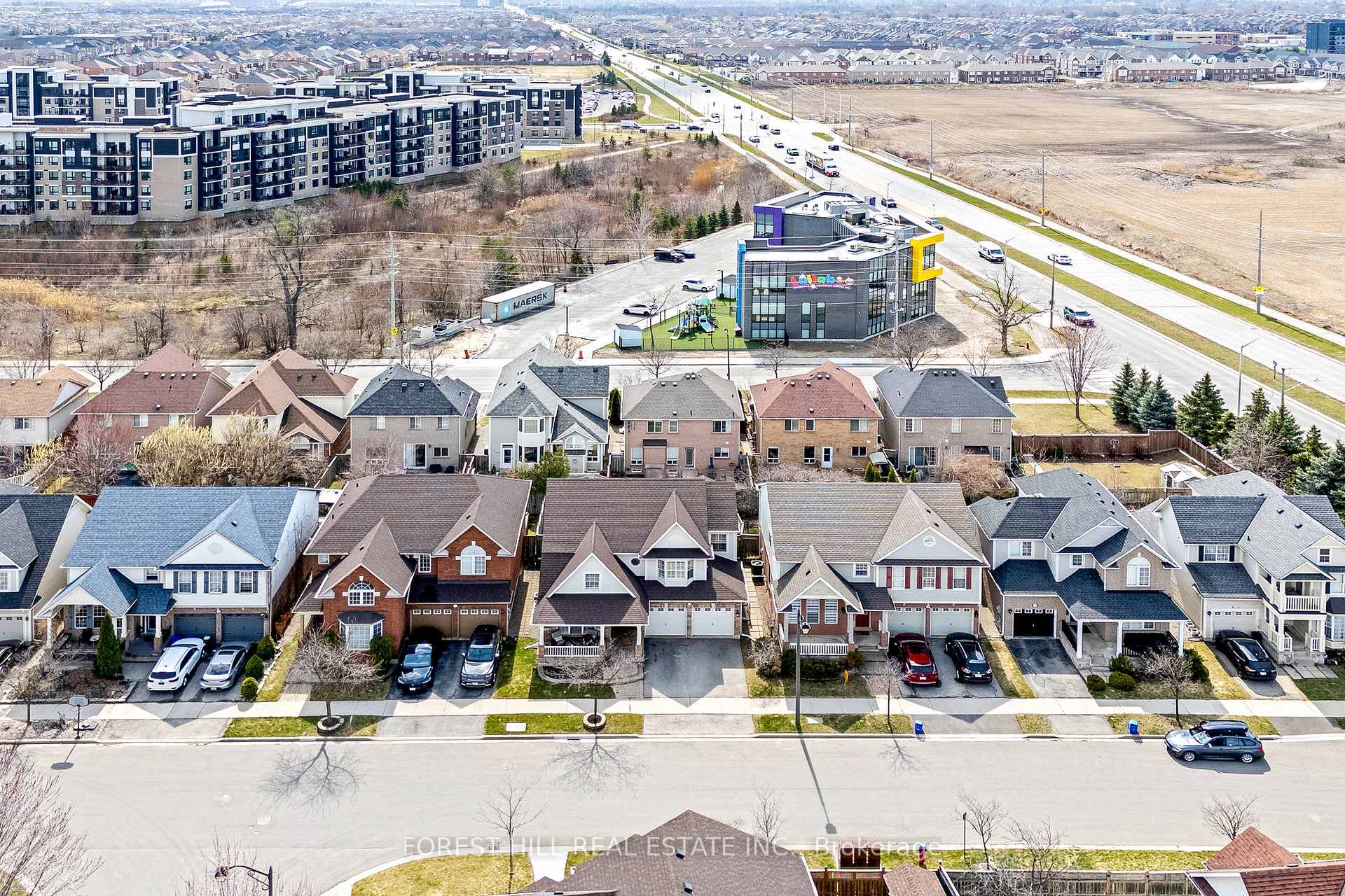 Photo 41 of 674 Dolby Crescent, Milton, Beaty — HOMEH