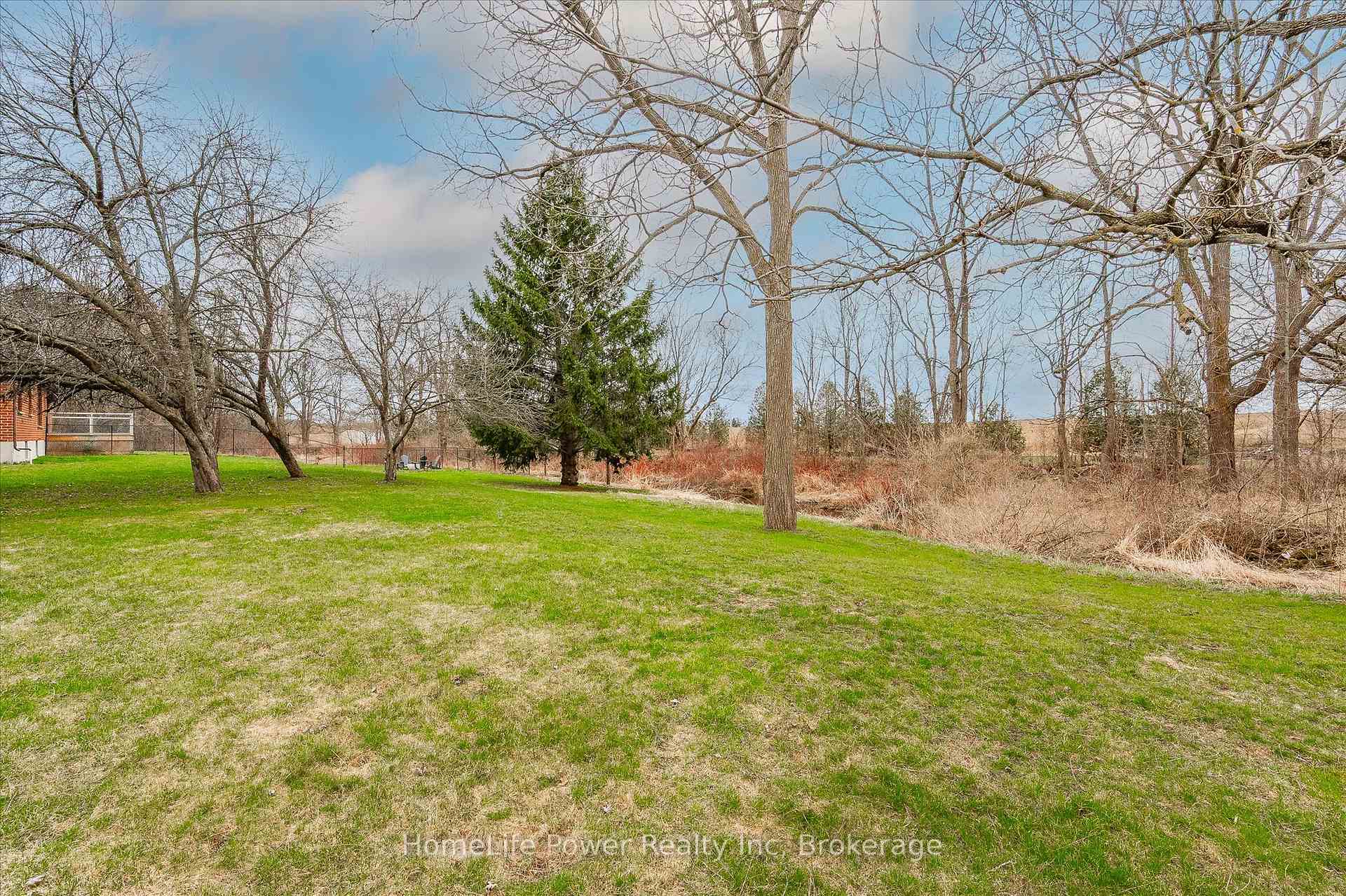 Photo 44 of 4080 Victoria Road S, Puslinch, Rural Puslinch East — HOMEH
