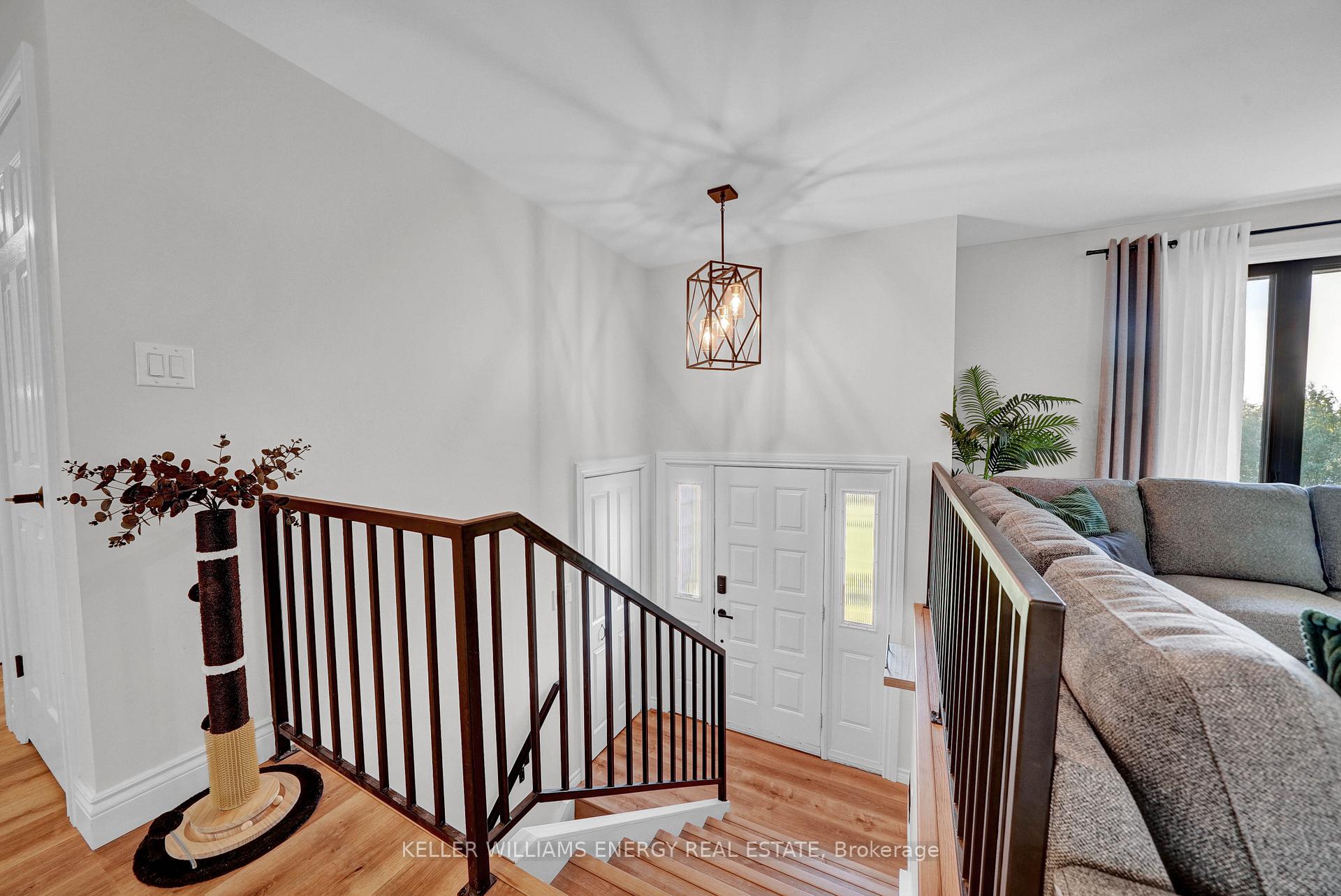 Photo 4 of 106 Oram Road, Prince Edward County, Sophiasburg Ward — HOMEH