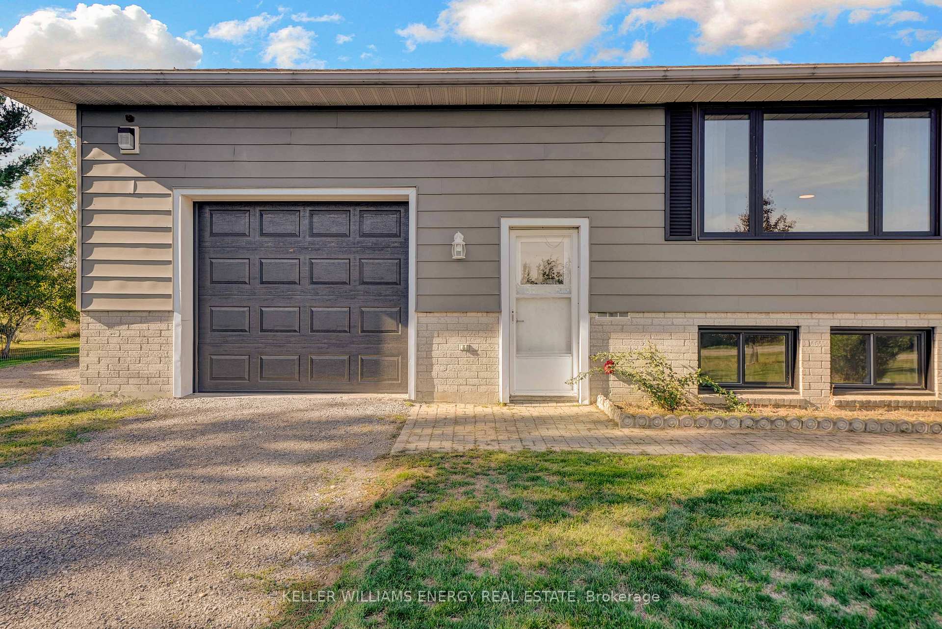 Photo 27 of 106 Oram Road, Prince Edward County, Sophiasburg Ward — HOMEH