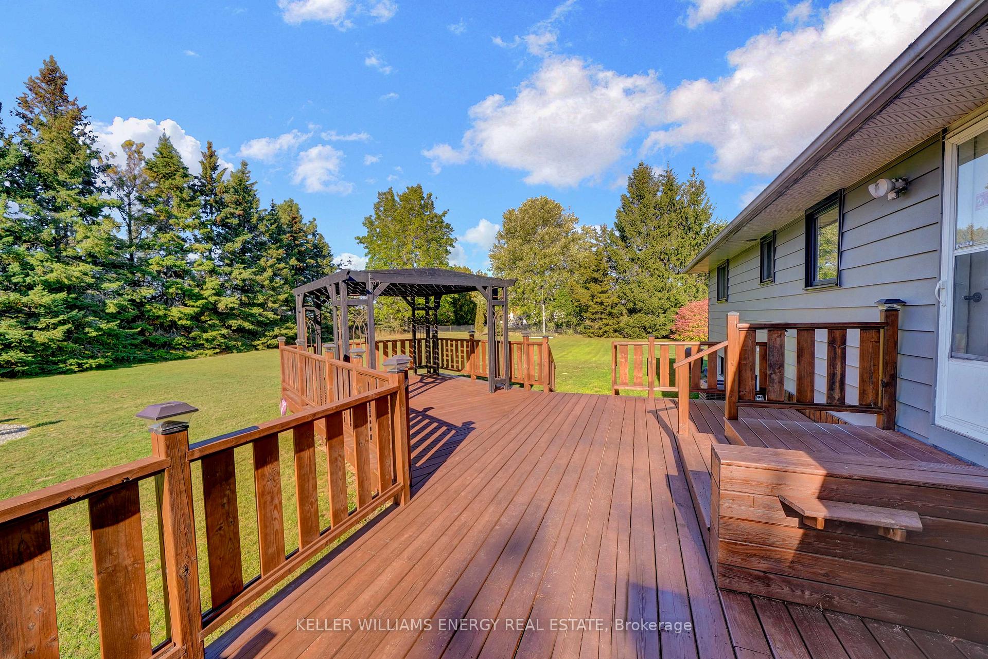 Photo 37 of 106 Oram Road, Prince Edward County, Sophiasburg Ward — HOMEH