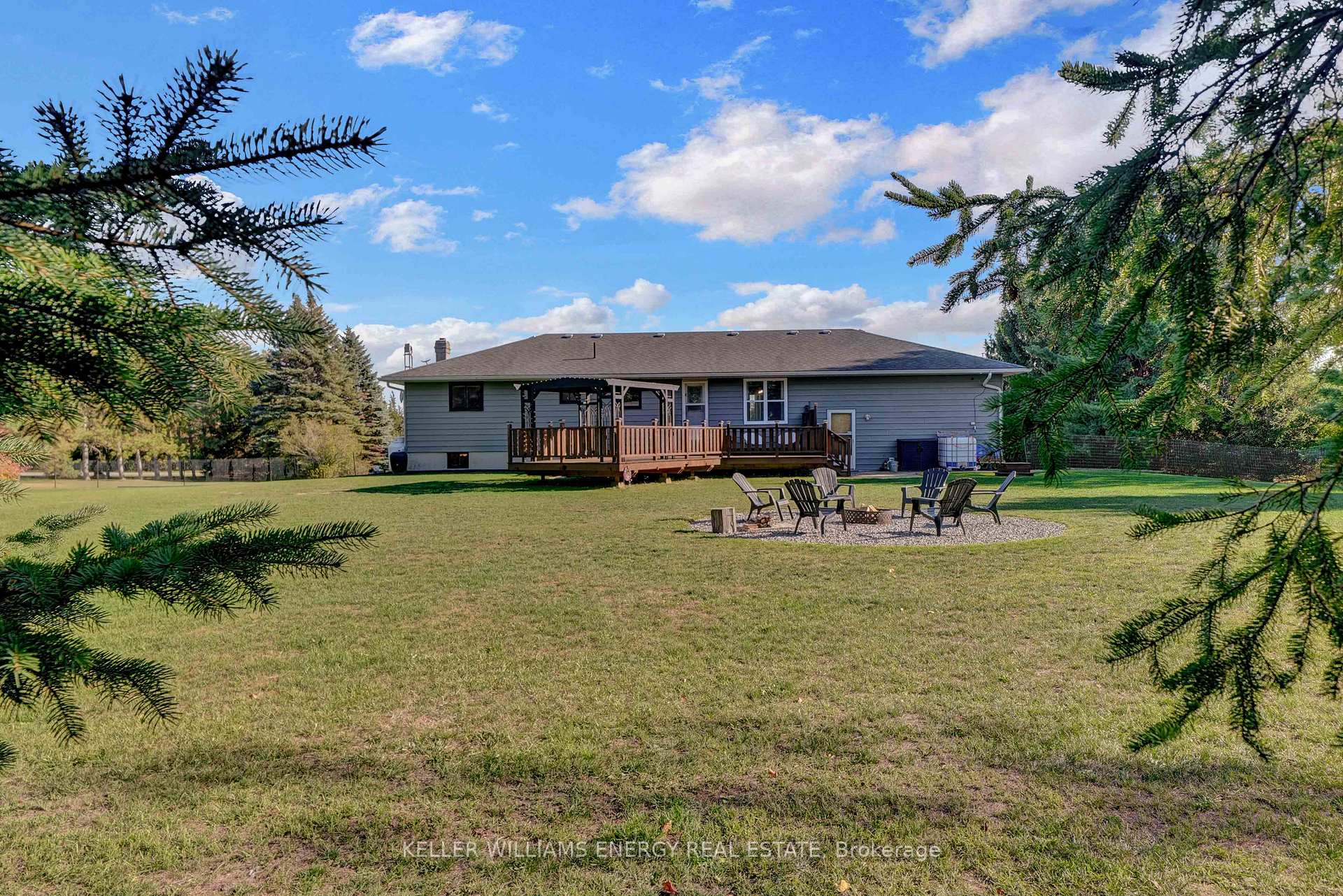 Photo 40 of 106 Oram Road, Prince Edward County, Sophiasburg Ward — HOMEH