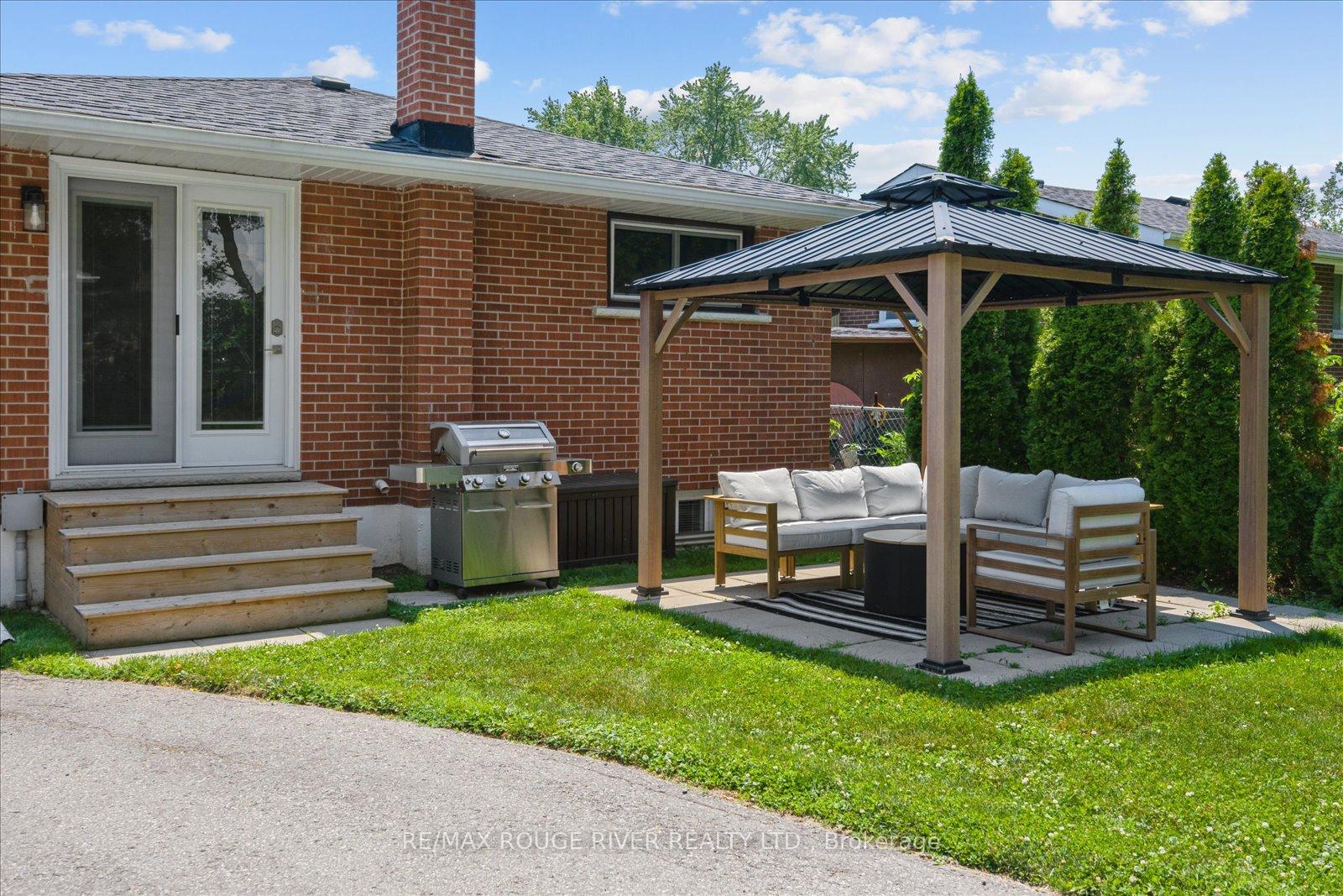 Photo 41 of 630 Athol Street E, Oshawa, Donevan — HOMEH