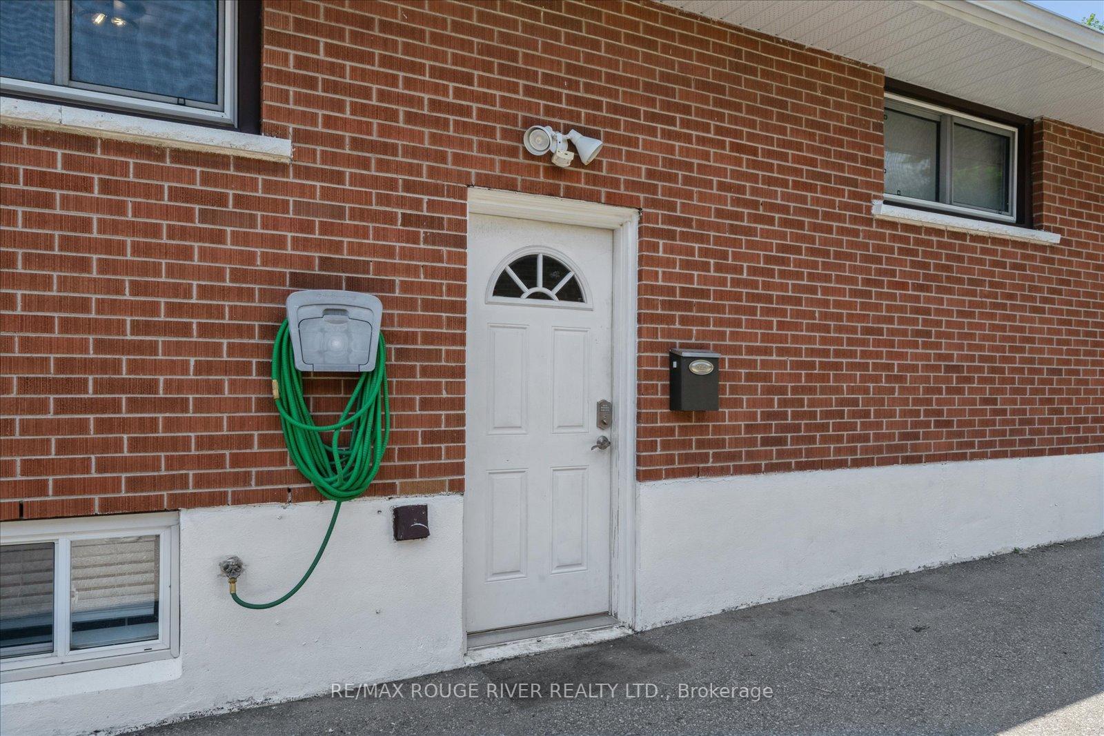 Photo 47 of 630 Athol Street E, Oshawa, Donevan — HOMEH