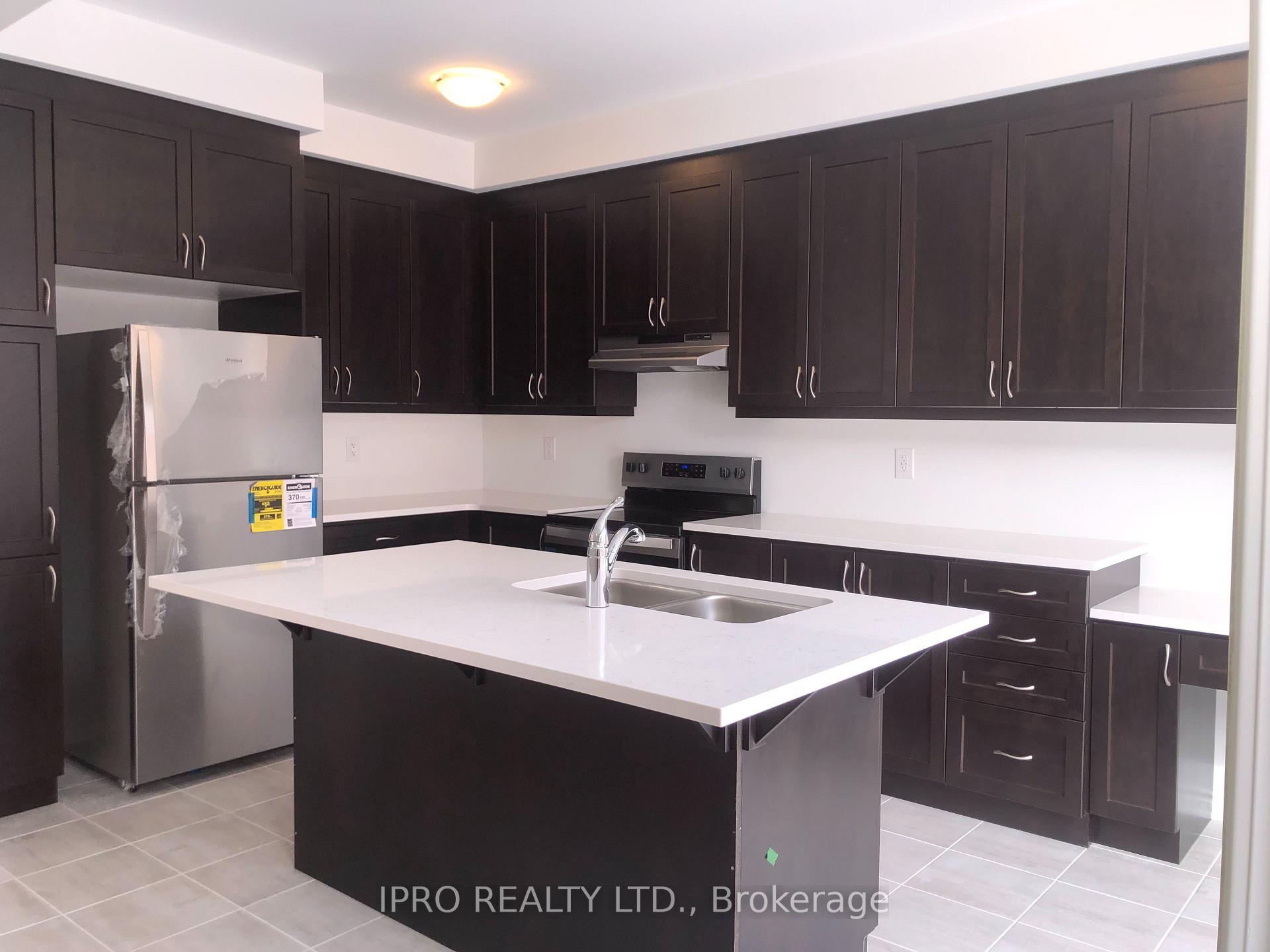 Photo 5 of 1375 Copley Court, Milton, Bowes — HOMEH