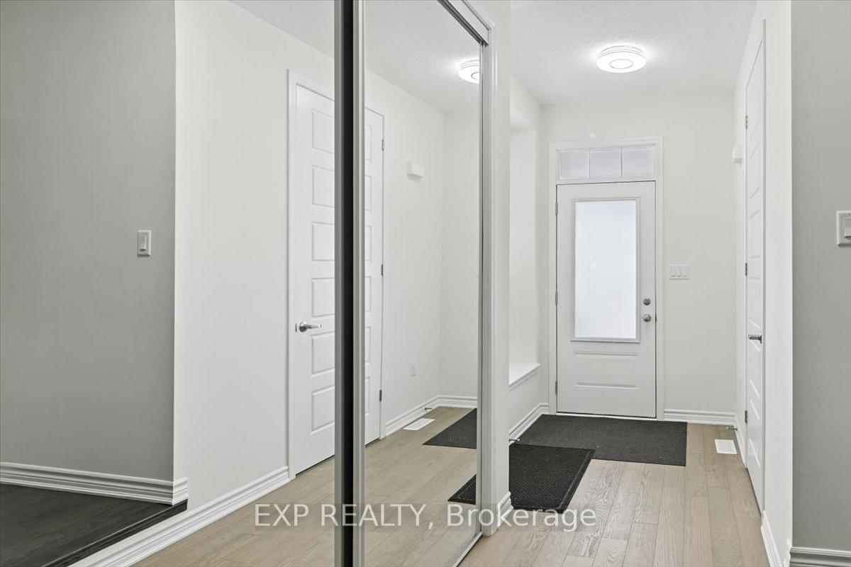 Photo 9 of 3303 Thunderbird Promenade, Pickering, Rural Pickering — HOMEH