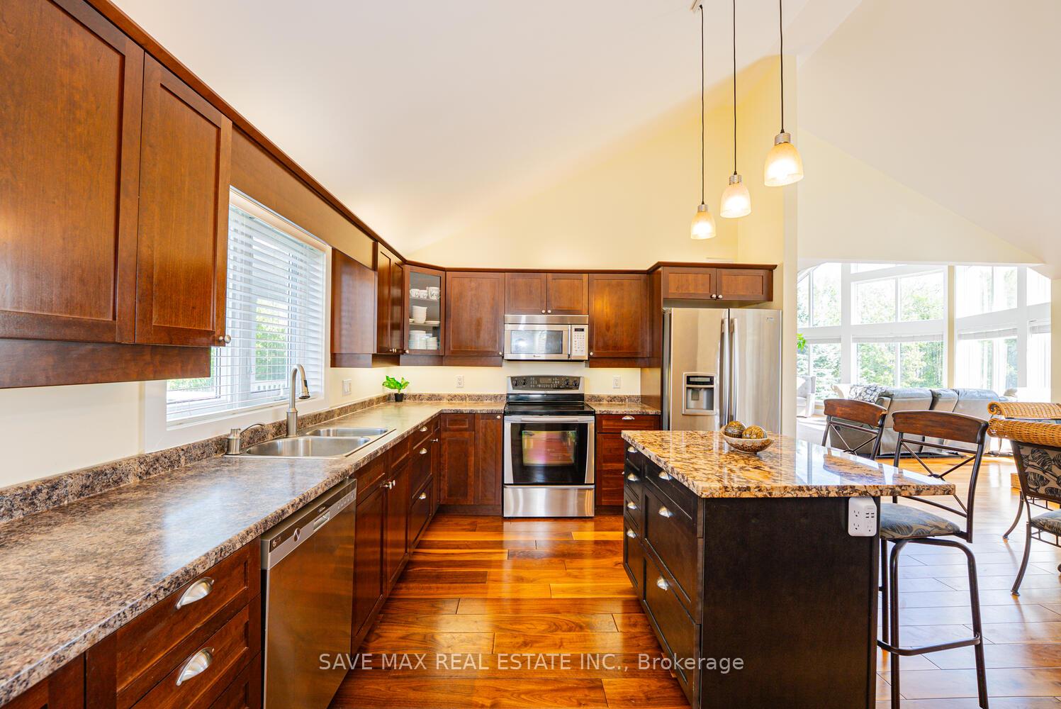Photo 18 of 3786 Leo Crescent, Ramara, Rural Ramara — HOMEH
