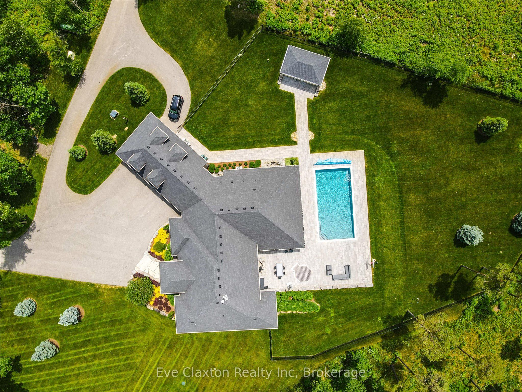 Photo 47 of 6815 Wellington Rd 34, Puslinch, Crieff/Aikensville/Killean — HOMEH