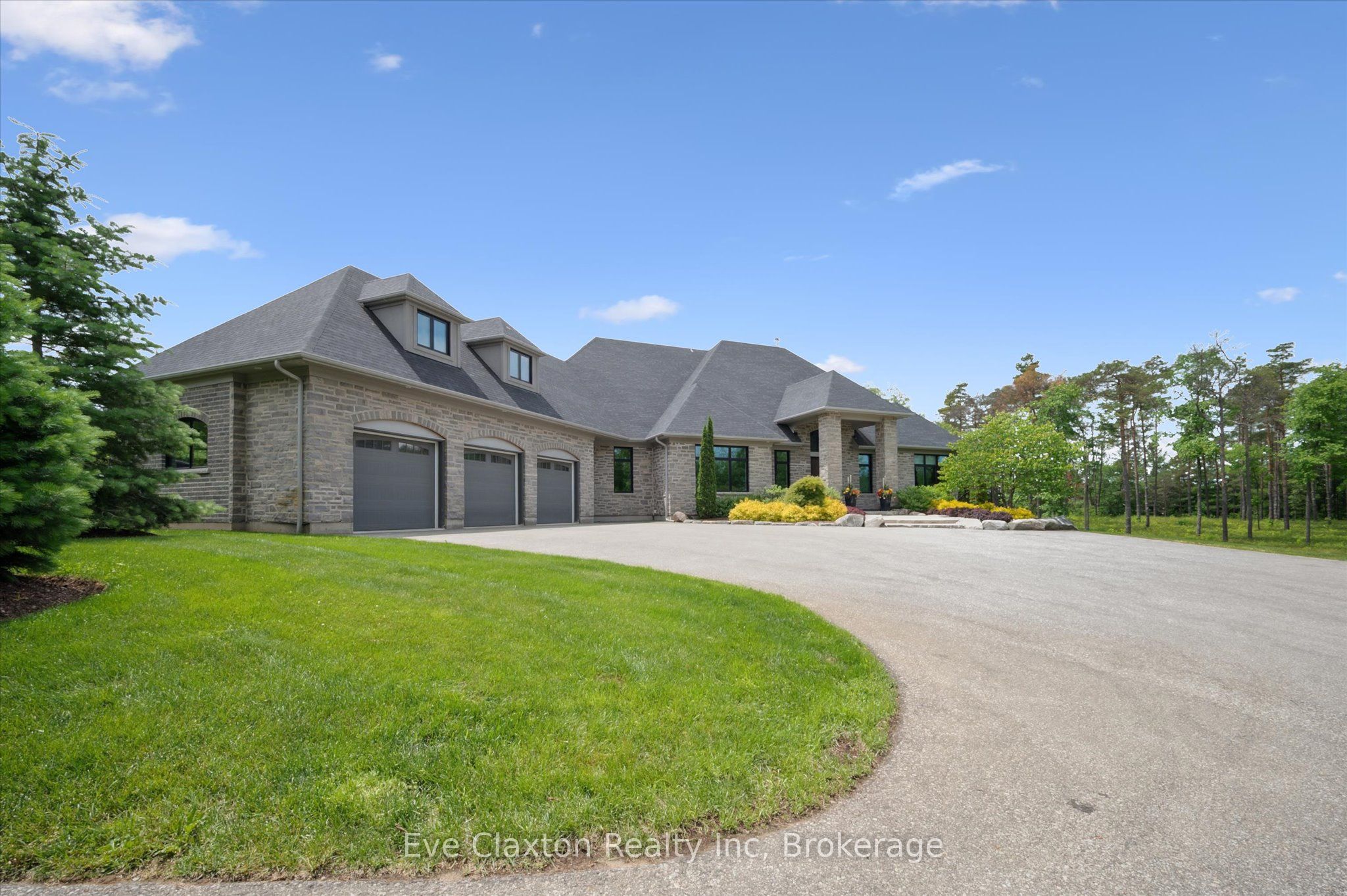 Photo 5 of 6815 Wellington Rd 34, Puslinch, Crieff/Aikensville/Killean — HOMEH