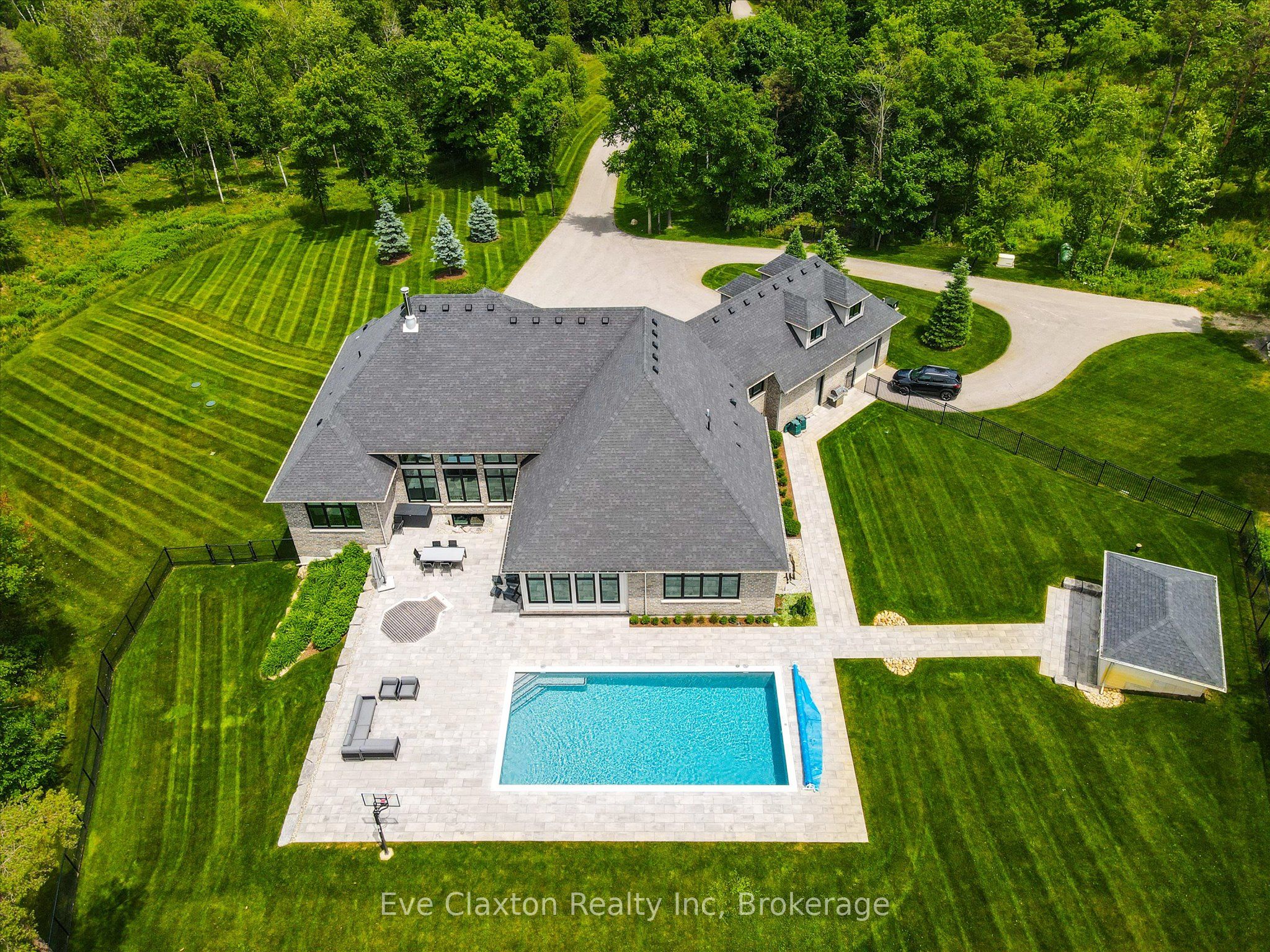 Photo 48 of 6815 Wellington Rd 34, Puslinch, Crieff/Aikensville/Killean — HOMEH