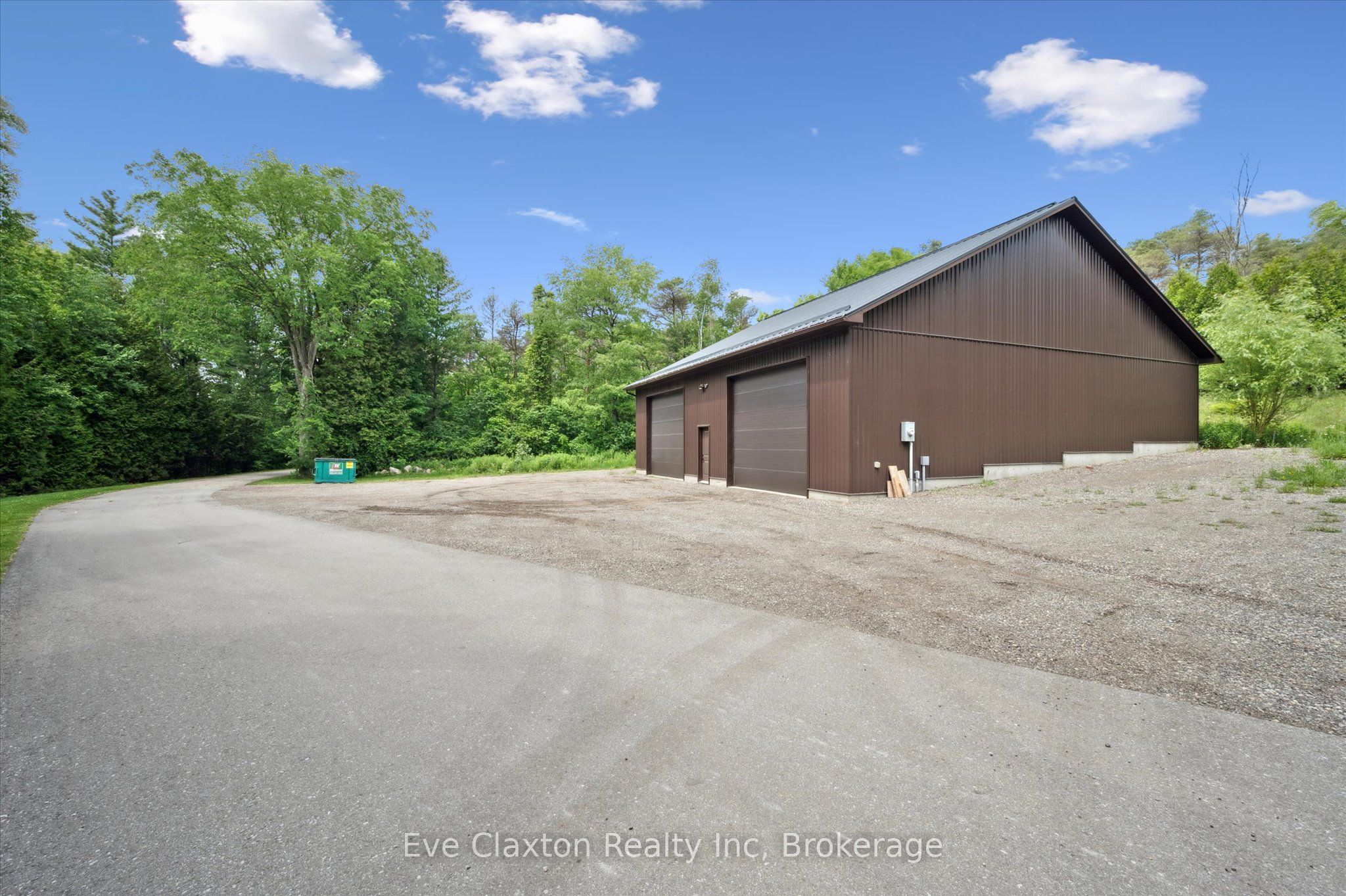 Photo 35 of 6815 Wellington Rd 34, Puslinch, Crieff/Aikensville/Killean — HOMEH