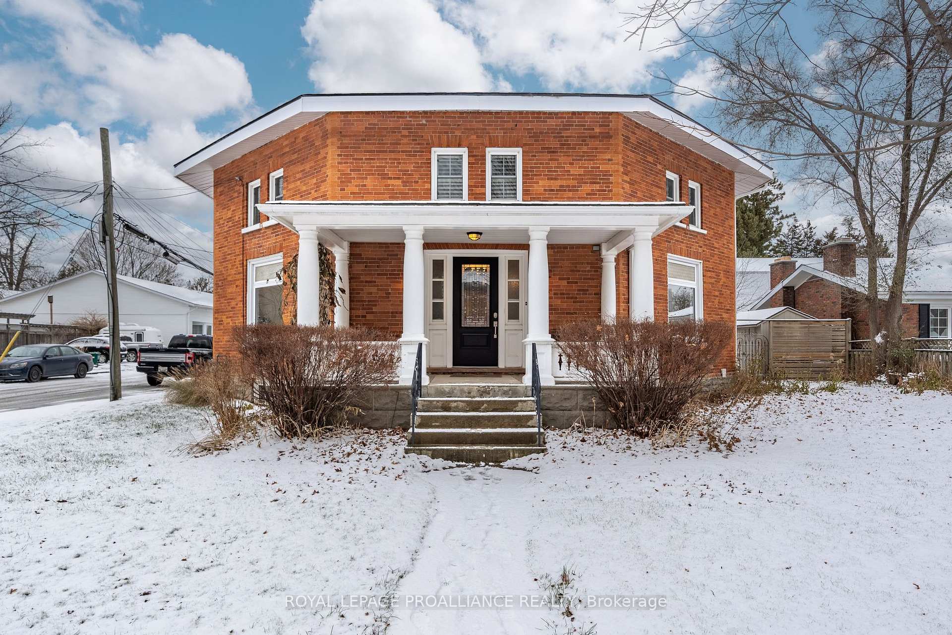Photo 1 of 51 King Street, Prince Edward County, Picton Ward — HOMEH