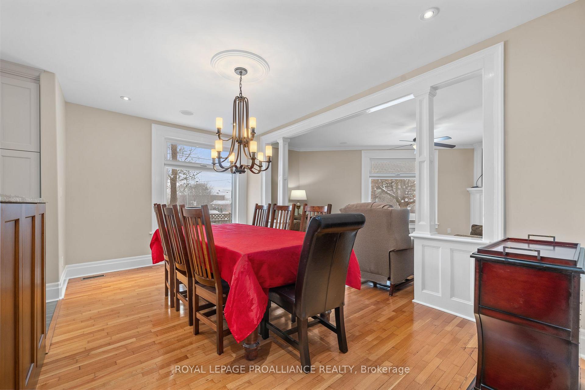 Photo 6 of 51 King Street, Prince Edward County, Picton Ward — HOMEH