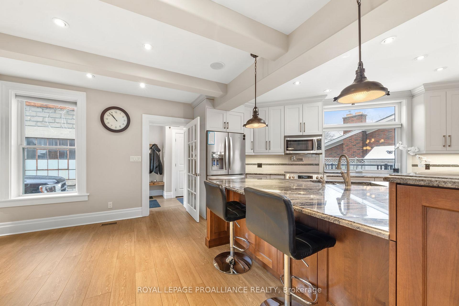 Photo 12 of 51 King Street, Prince Edward County, Picton Ward — HOMEH