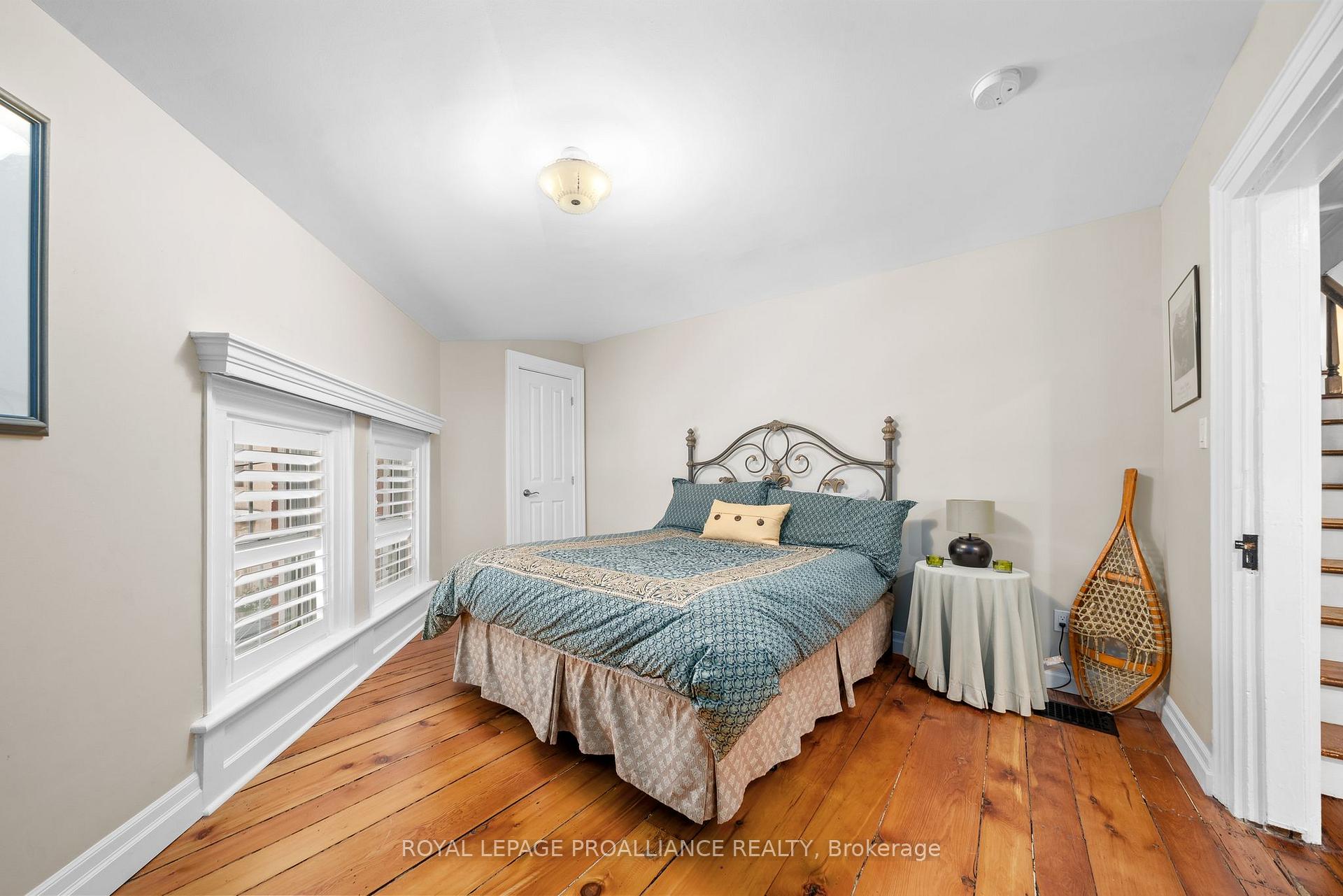 Photo 22 of 51 King Street, Prince Edward County, Picton Ward — HOMEH