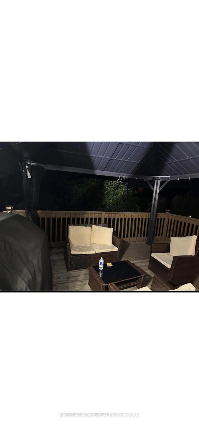 Photo 24 of Unit Main and 2nd Floor, 2083 Duberry Drive, Pickering, Brock Ridge — HOMEH