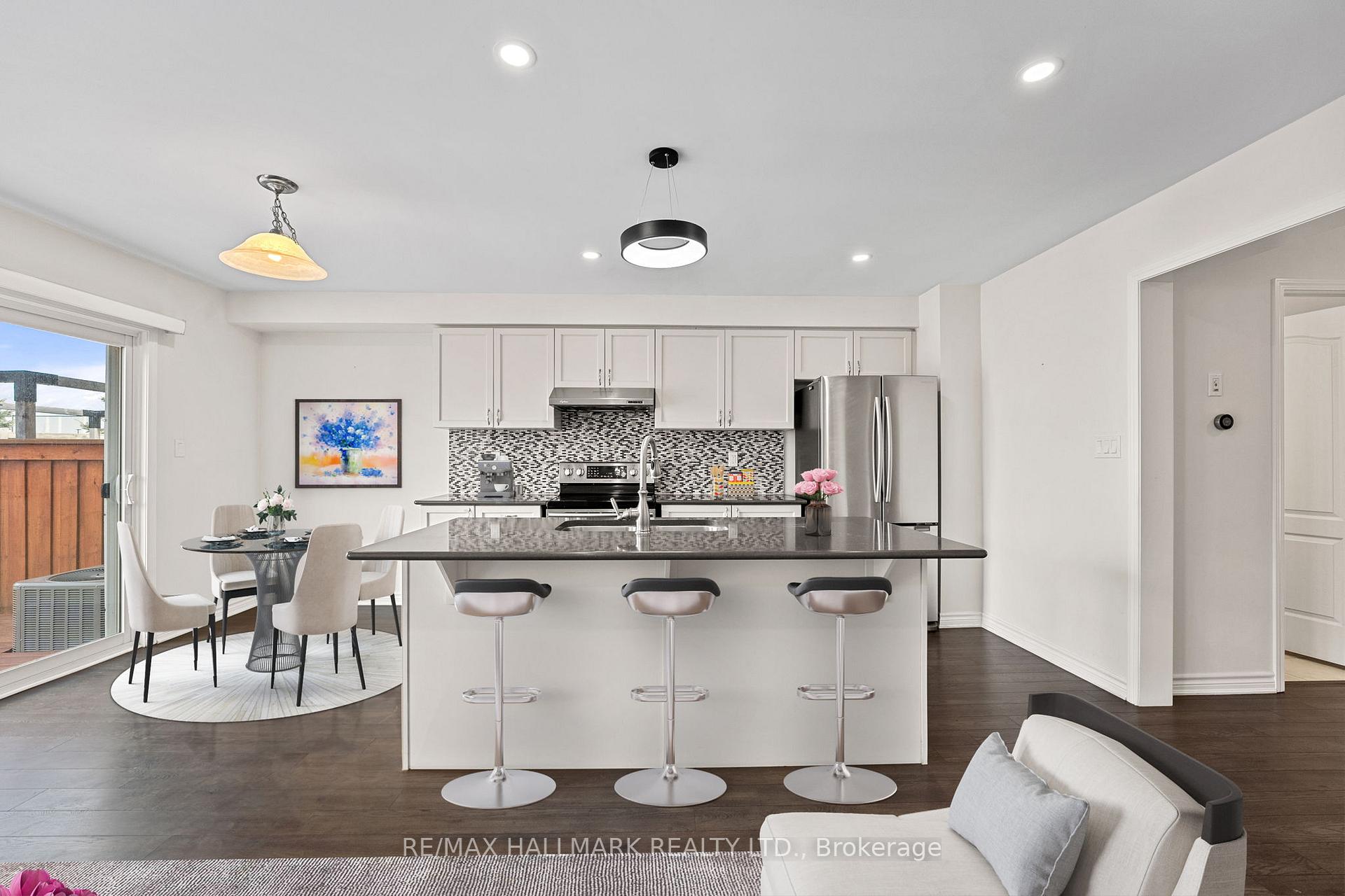 Photo 5 of 1732 Copeland Circle, Milton, Clarke — HOMEH