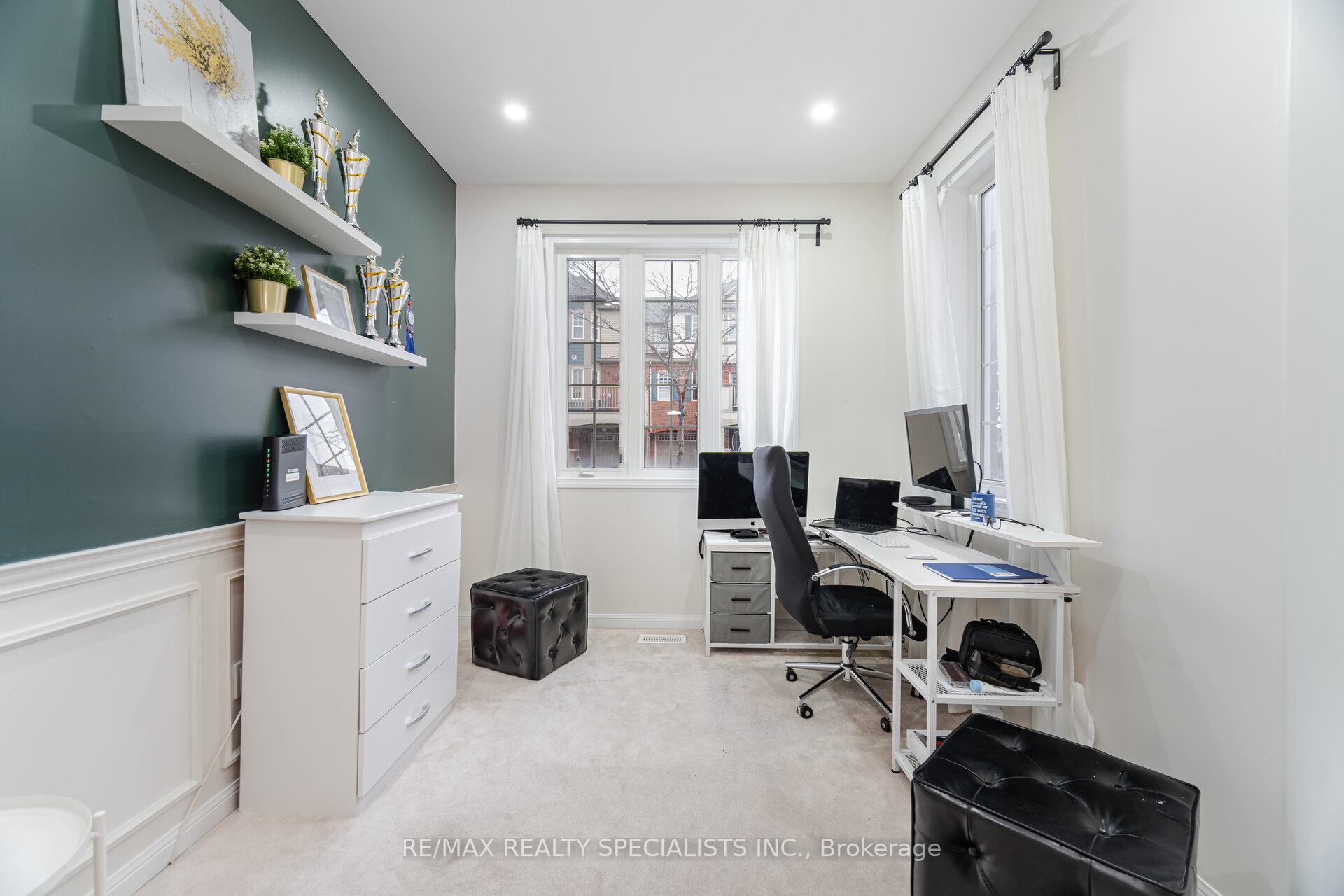 Photo 15 of 225 Mortimer Crescent, Milton, Harrison — HOMEH