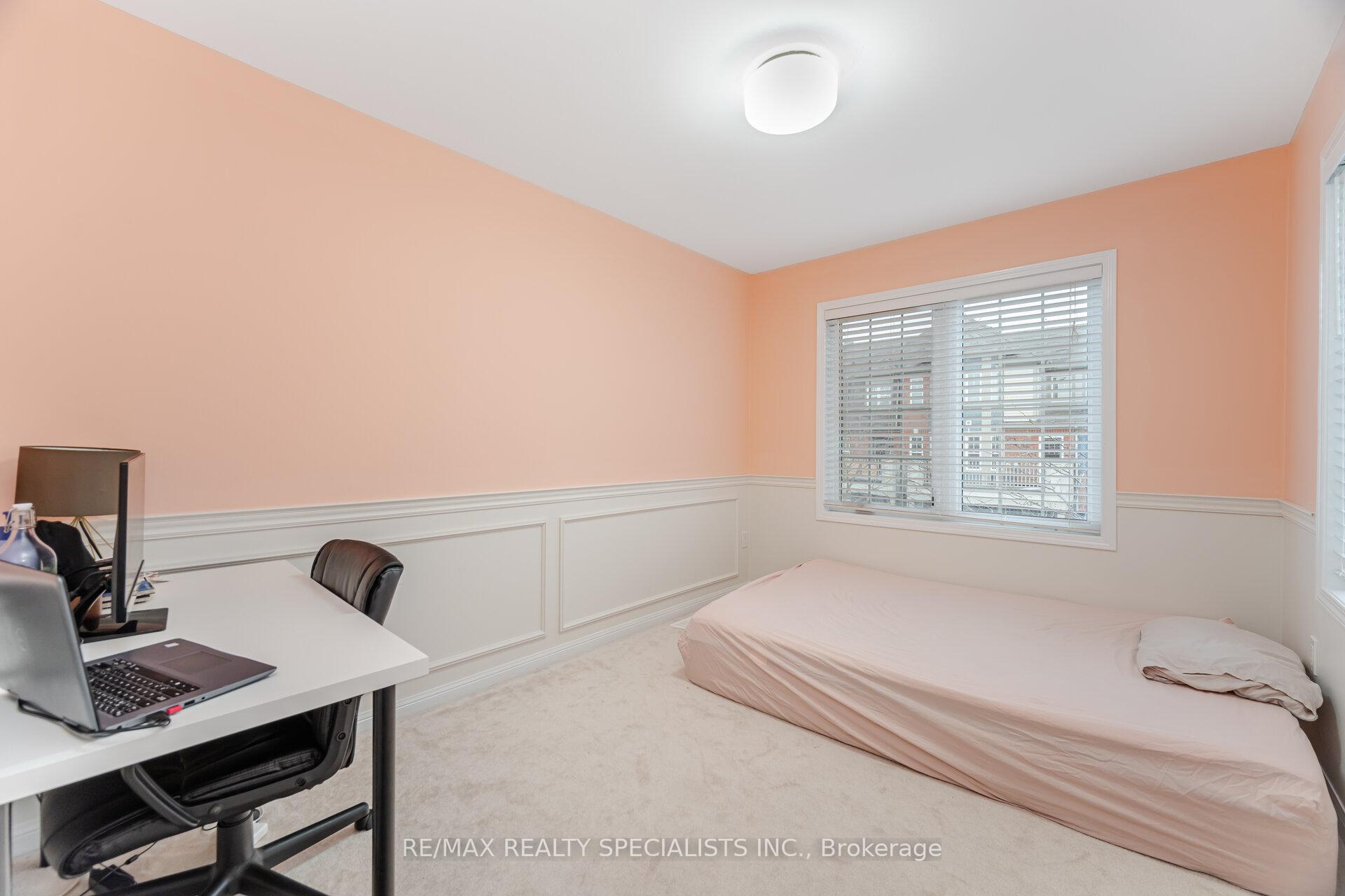 Photo 28 of 225 Mortimer Crescent, Milton, Harrison — HOMEH