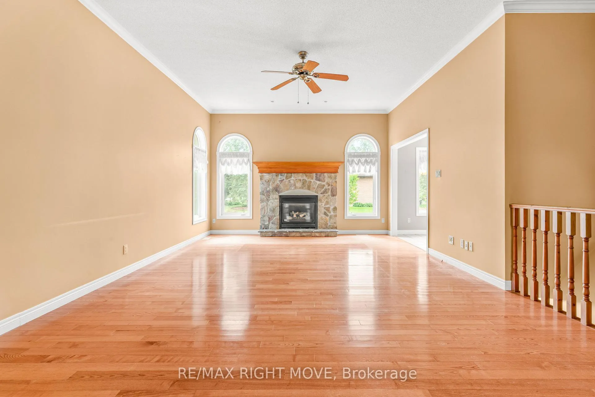 Photo 9 of 3 Thicketwood Place E, Ramara, Rural Ramara — HOMEH