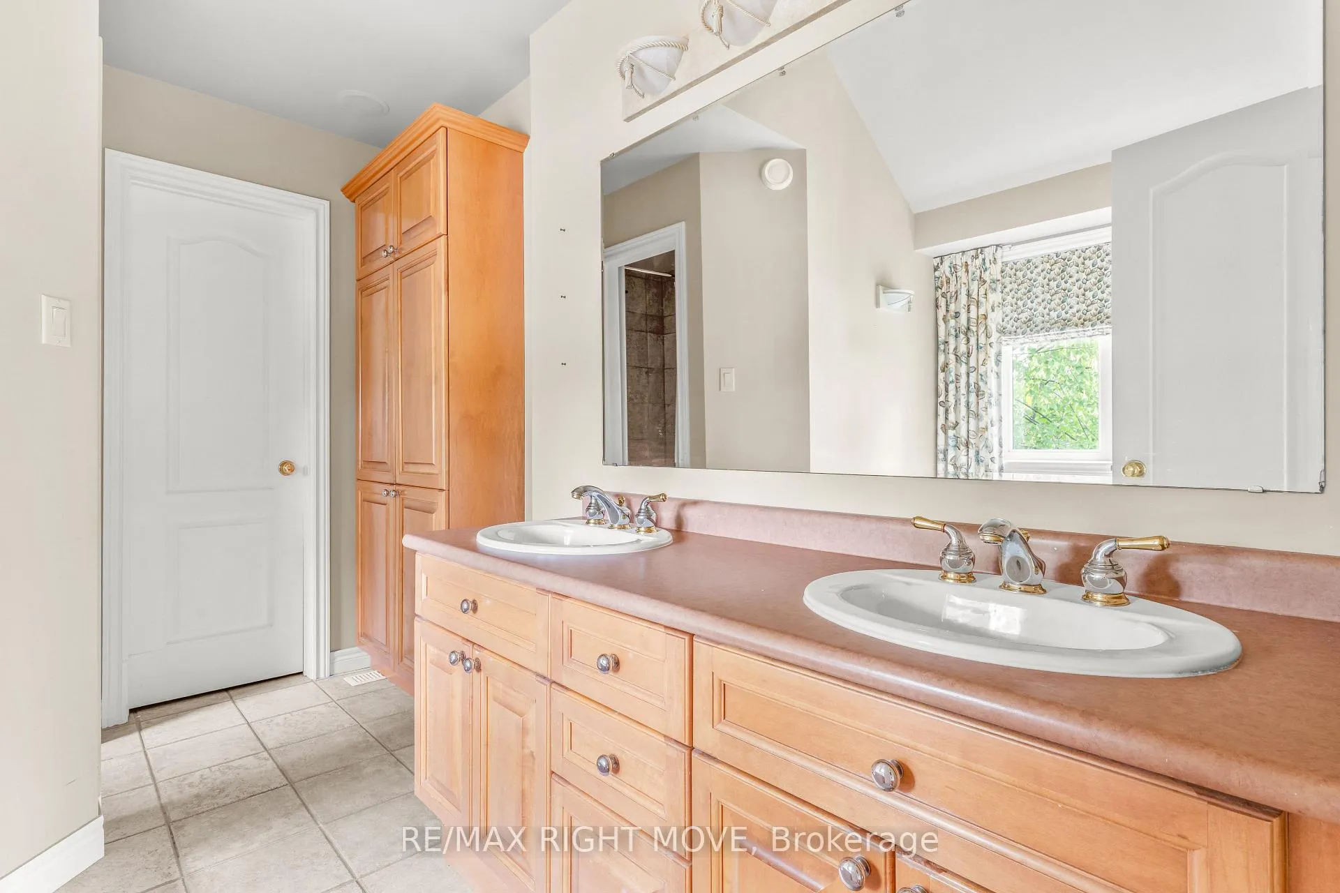 Photo 21 of 3 Thicketwood Place E, Ramara, Rural Ramara — HOMEH