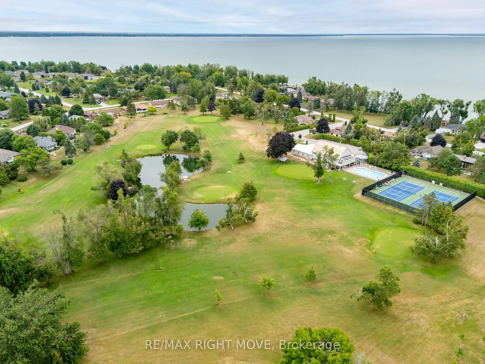 Photo 40 of 3 Thicketwood Place E, Ramara, Rural Ramara — HOMEH