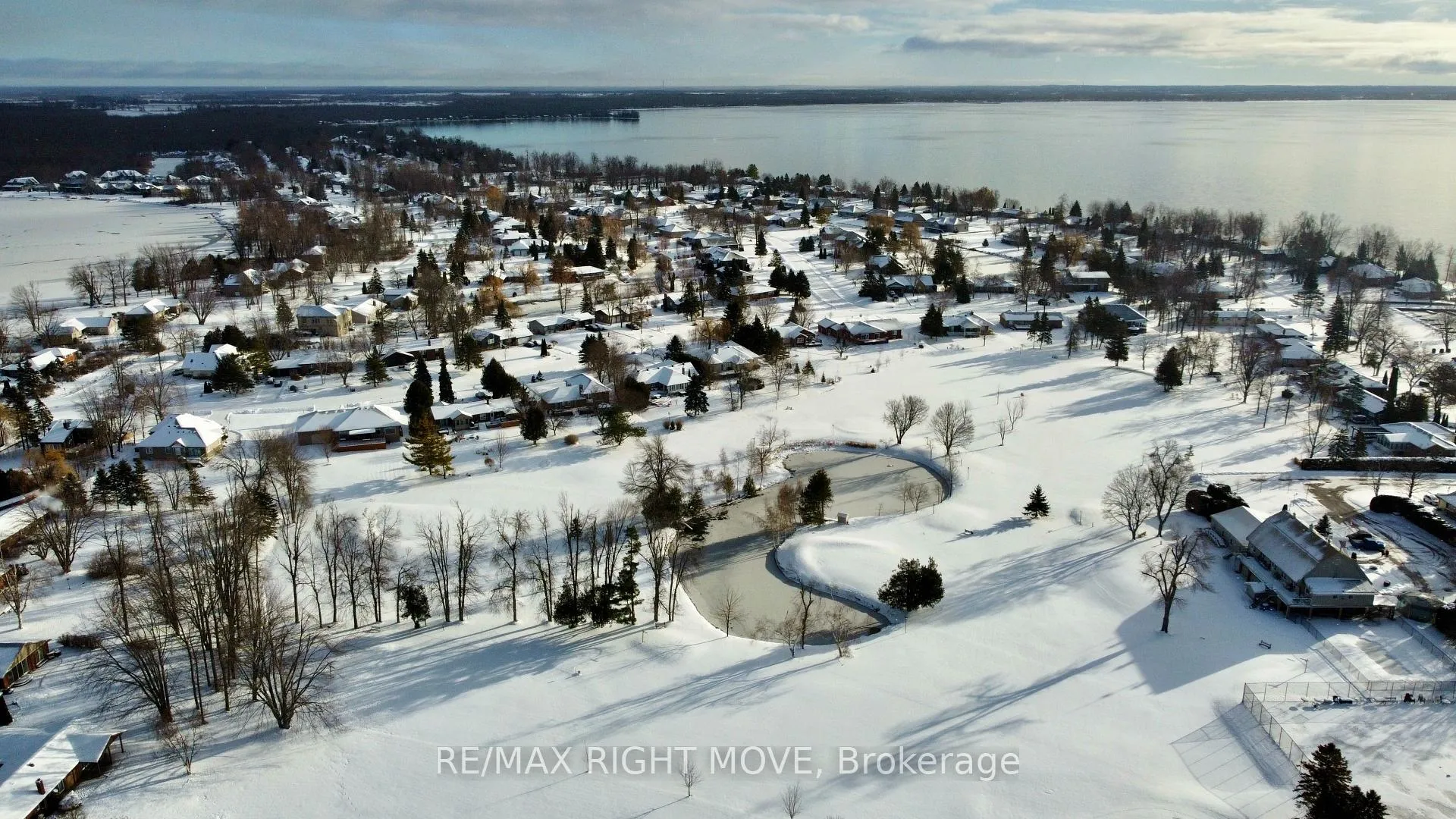 Photo 46 of 3 Thicketwood Place E, Ramara, Rural Ramara — HOMEH