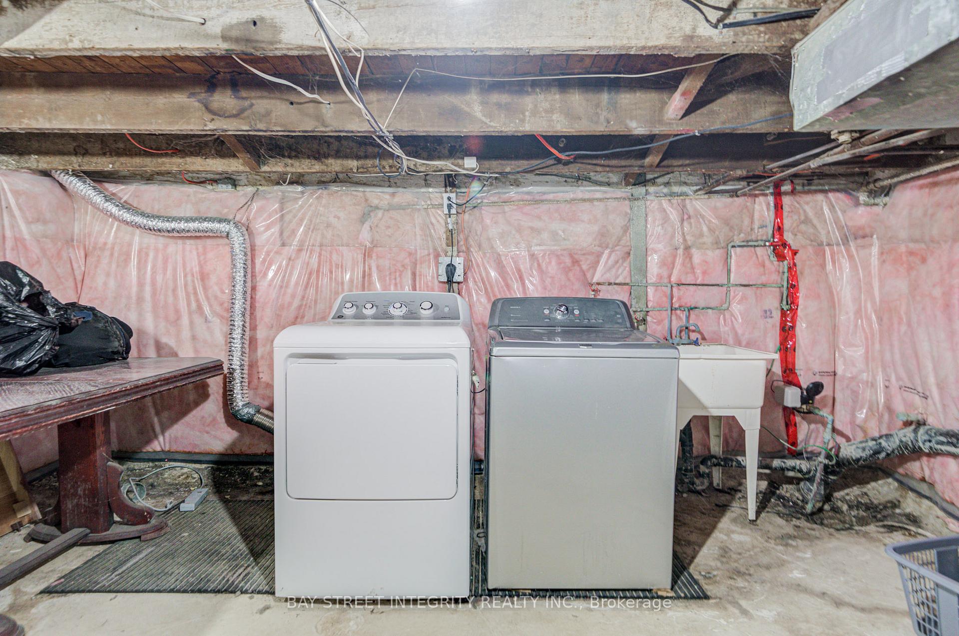 Photo 31 of 136 Summer Street, Oshawa, Central — HOMEH