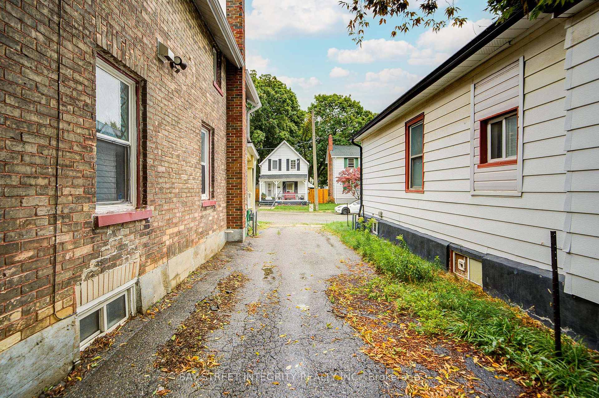 Photo 34 of 136 Summer Street, Oshawa, Central — HOMEH