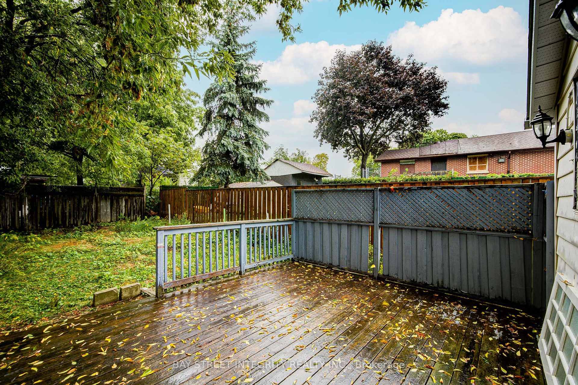 Photo 35 of 136 Summer Street, Oshawa, Central — HOMEH