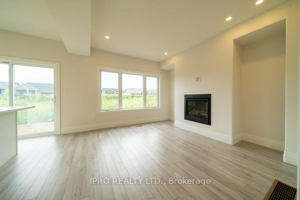 Photo 9 of 44 Campbell Crescent, Prince Edward County, South Marysburg Ward — HOMEH