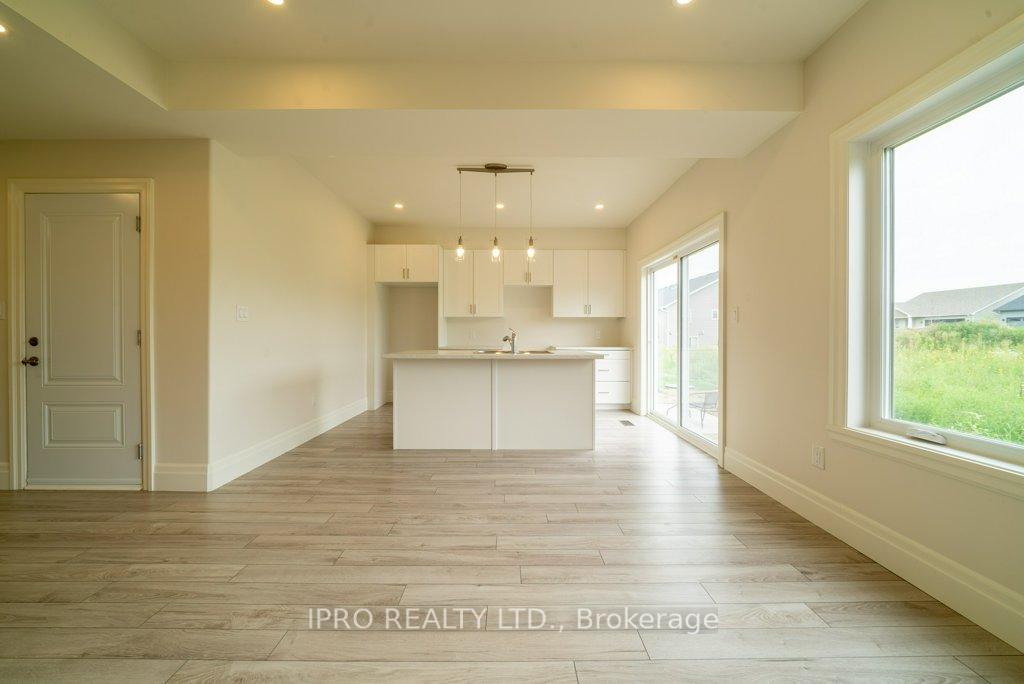 Photo 12 of 44 Campbell Crescent, Prince Edward County, South Marysburg Ward — HOMEH