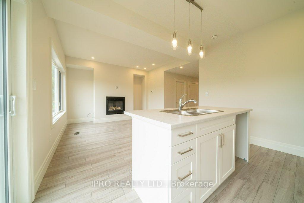 Photo 19 of 44 Campbell Crescent, Prince Edward County, South Marysburg Ward — HOMEH
