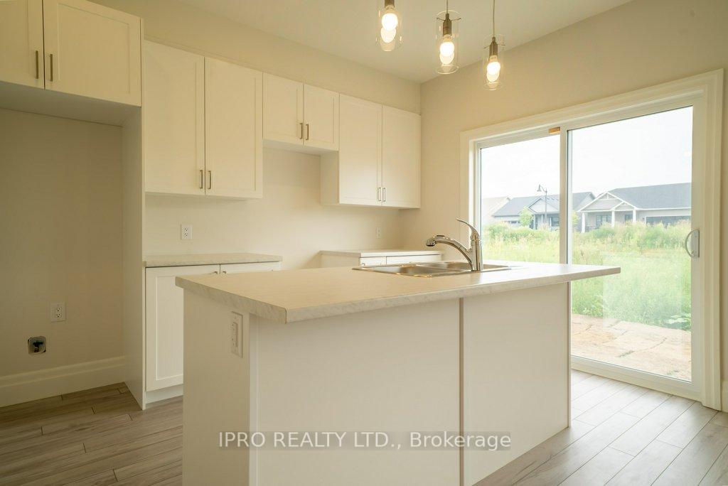 Photo 23 of 44 Campbell Crescent, Prince Edward County, South Marysburg Ward — HOMEH