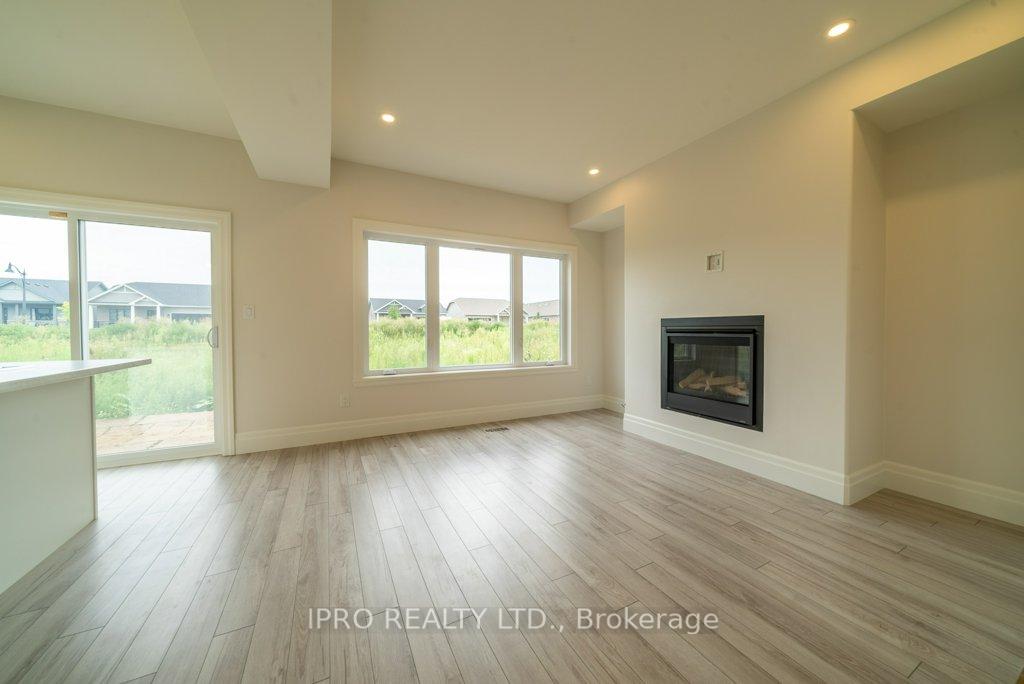 Photo 30 of 44 Campbell Crescent, Prince Edward County, South Marysburg Ward — HOMEH