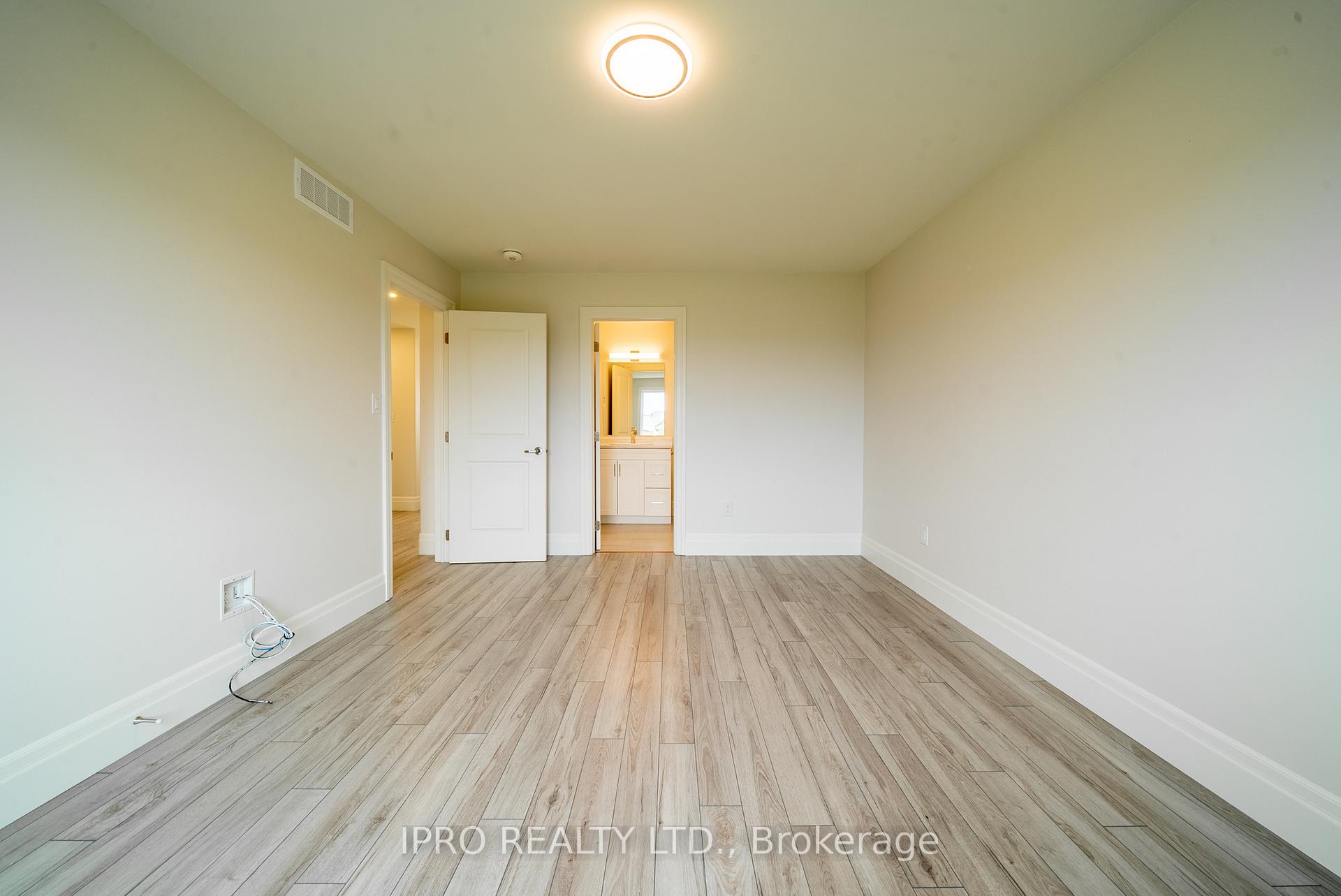 Photo 31 of 44 Campbell Crescent, Prince Edward County, South Marysburg Ward — HOMEH