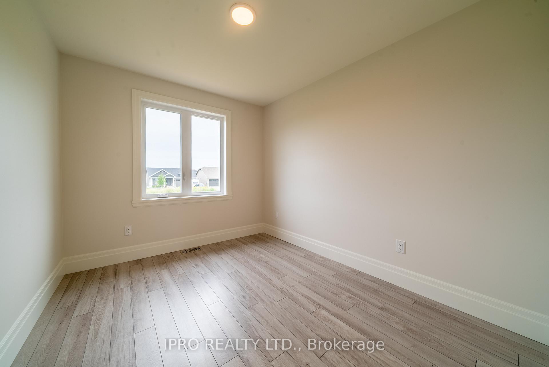 Photo 37 of 44 Campbell Crescent, Prince Edward County, South Marysburg Ward — HOMEH