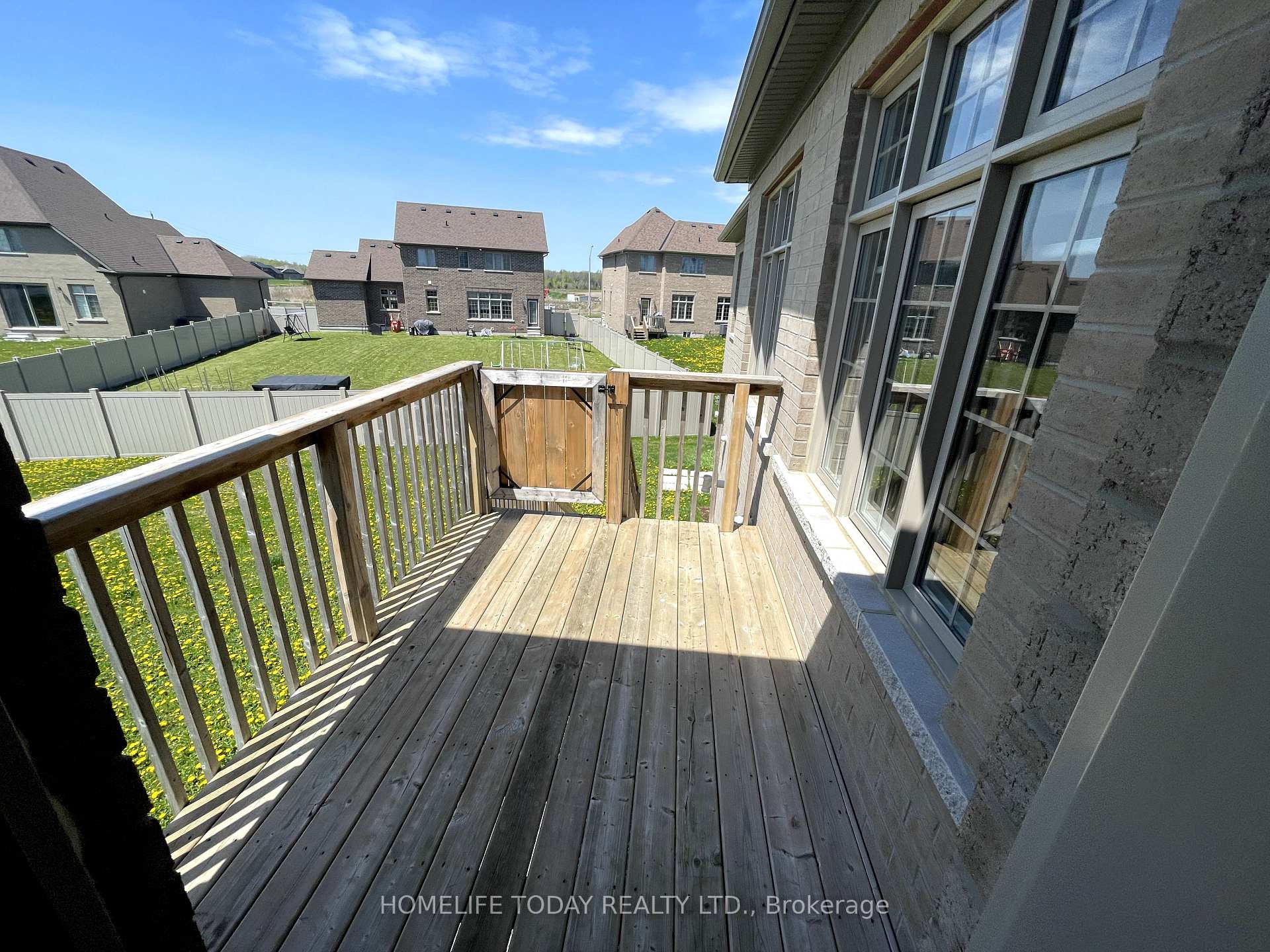 Photo 8 of 91 Summer Breeze Drive, Quinte West, Murray Ward — HOMEH
