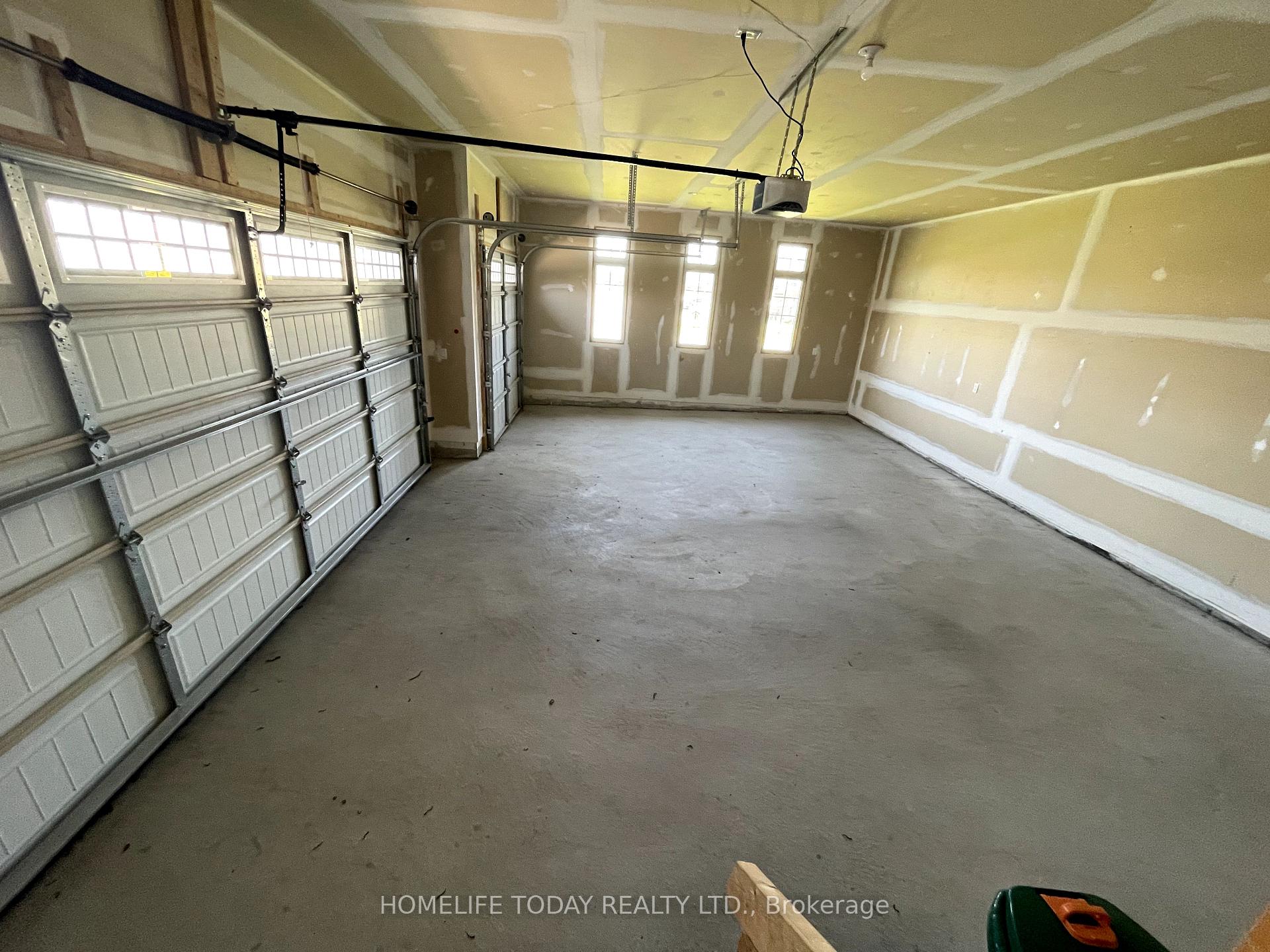 Photo 10 of 91 Summer Breeze Drive, Quinte West, Murray Ward — HOMEH